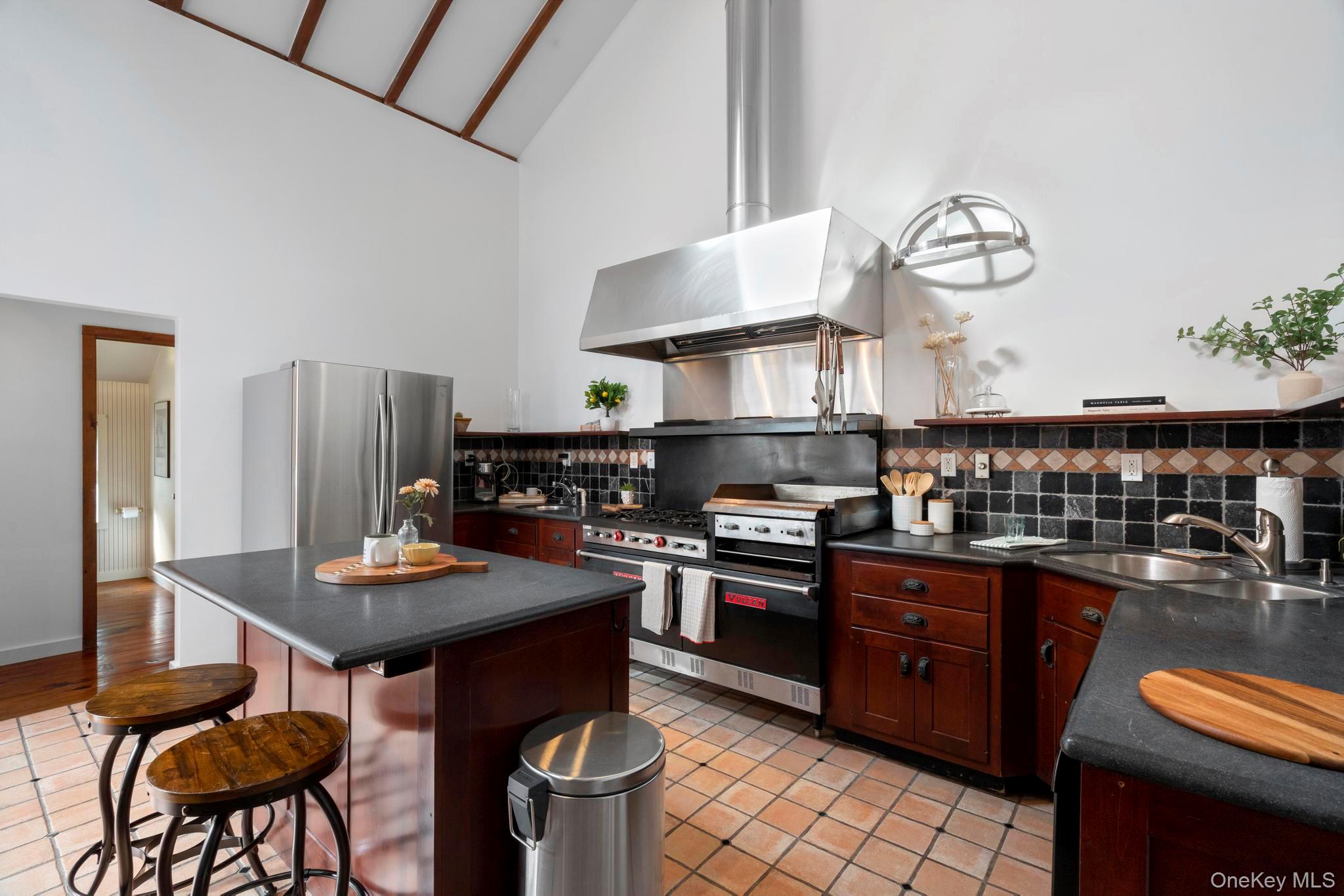 #9 photo, 381 West Mountain Road, 코네티컷주 Ridgefield , CT 06877