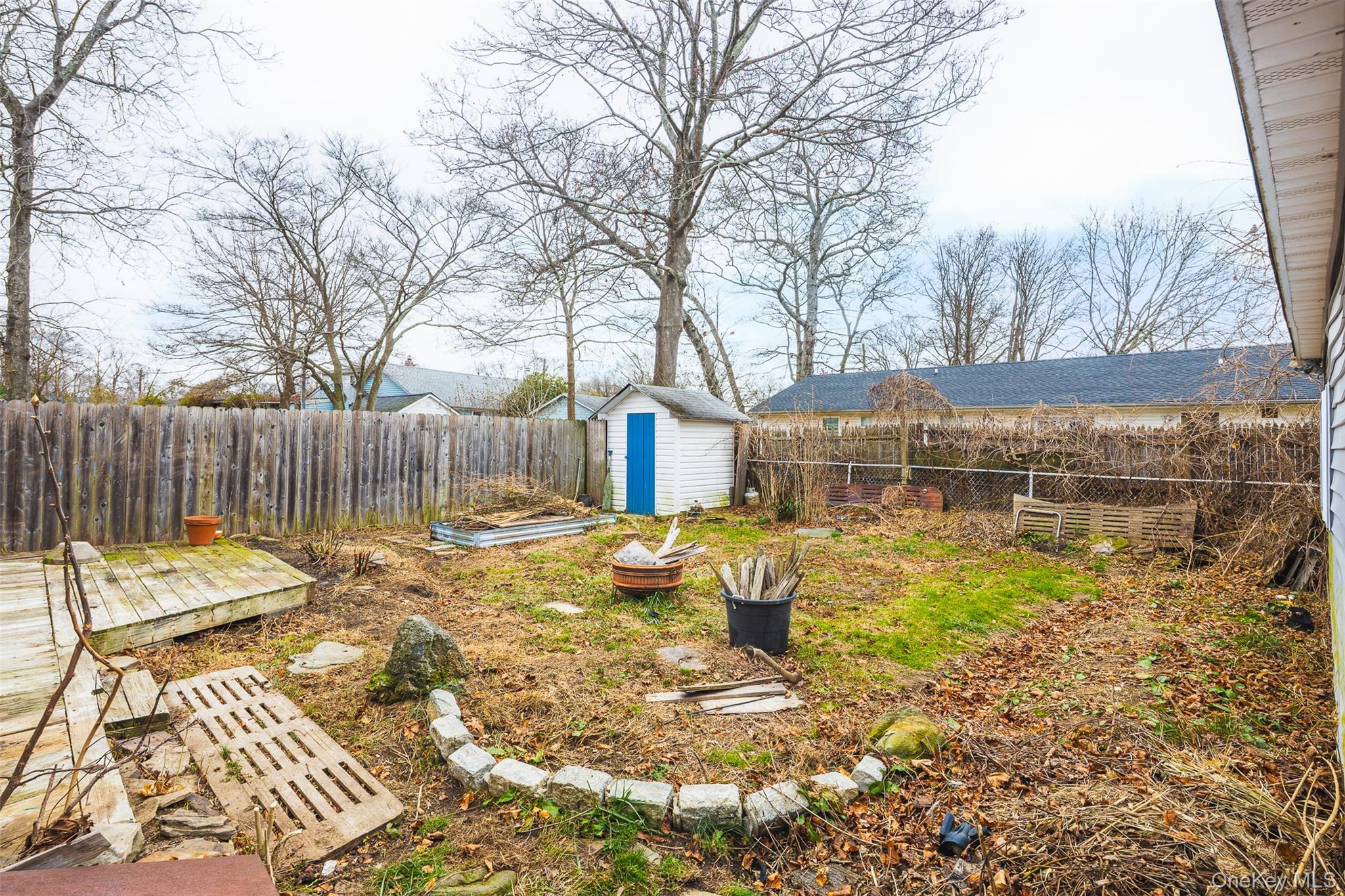 #10 photo, 278 W Elm Road, سوفولك Mastic Beach , NY 11951