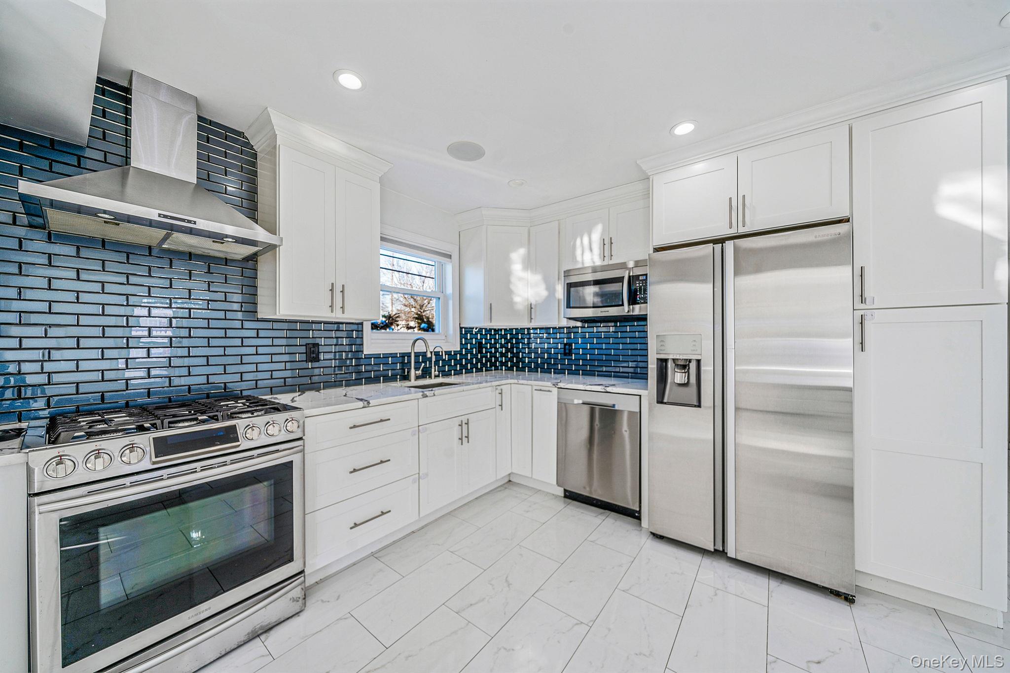 #13 photo, 1 Munro Boulevard, 长岛 Valley Stream , NY 11581