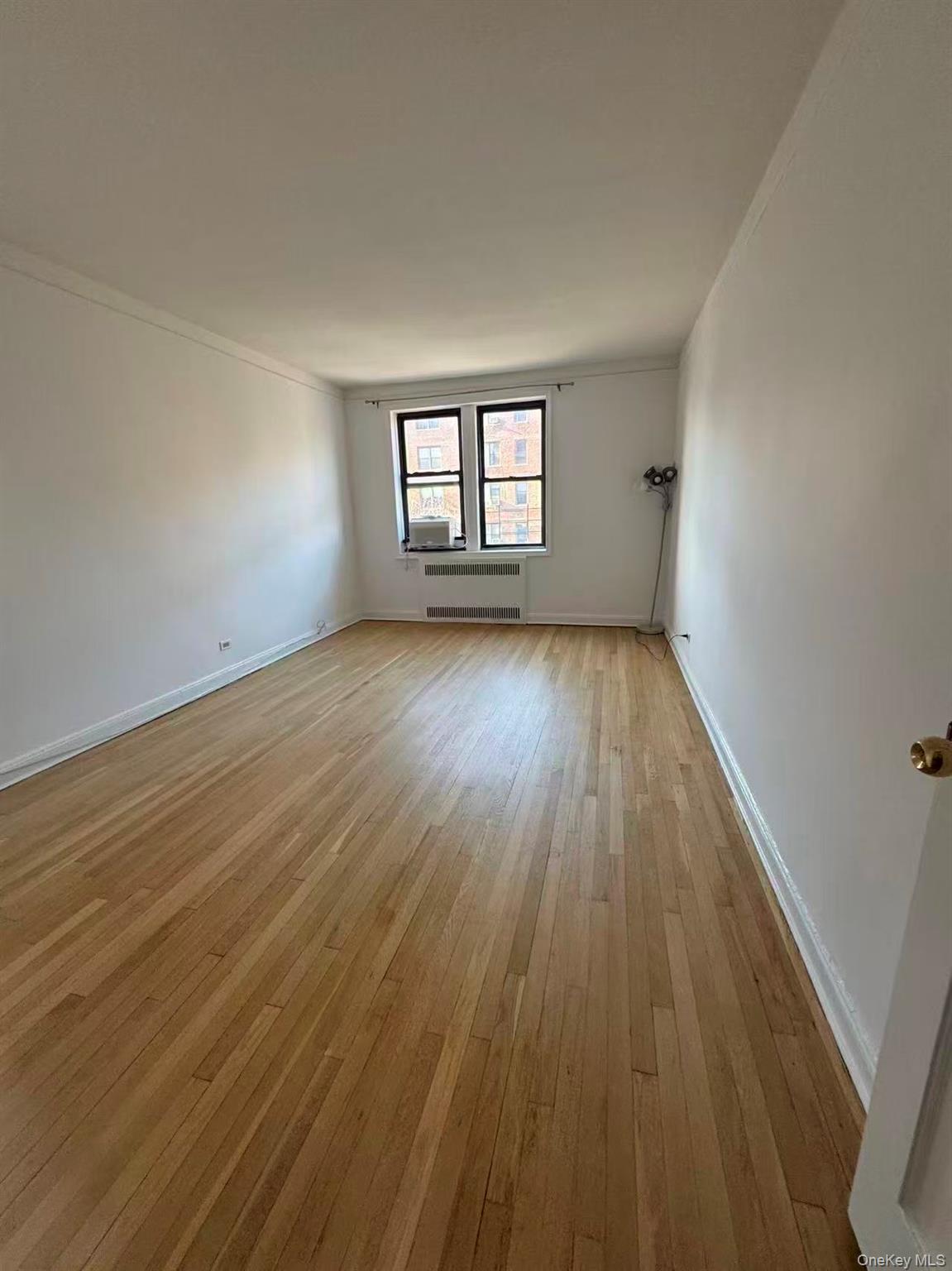 #6 photo, 99-34 67th Road, Forest Hills , NY 11375