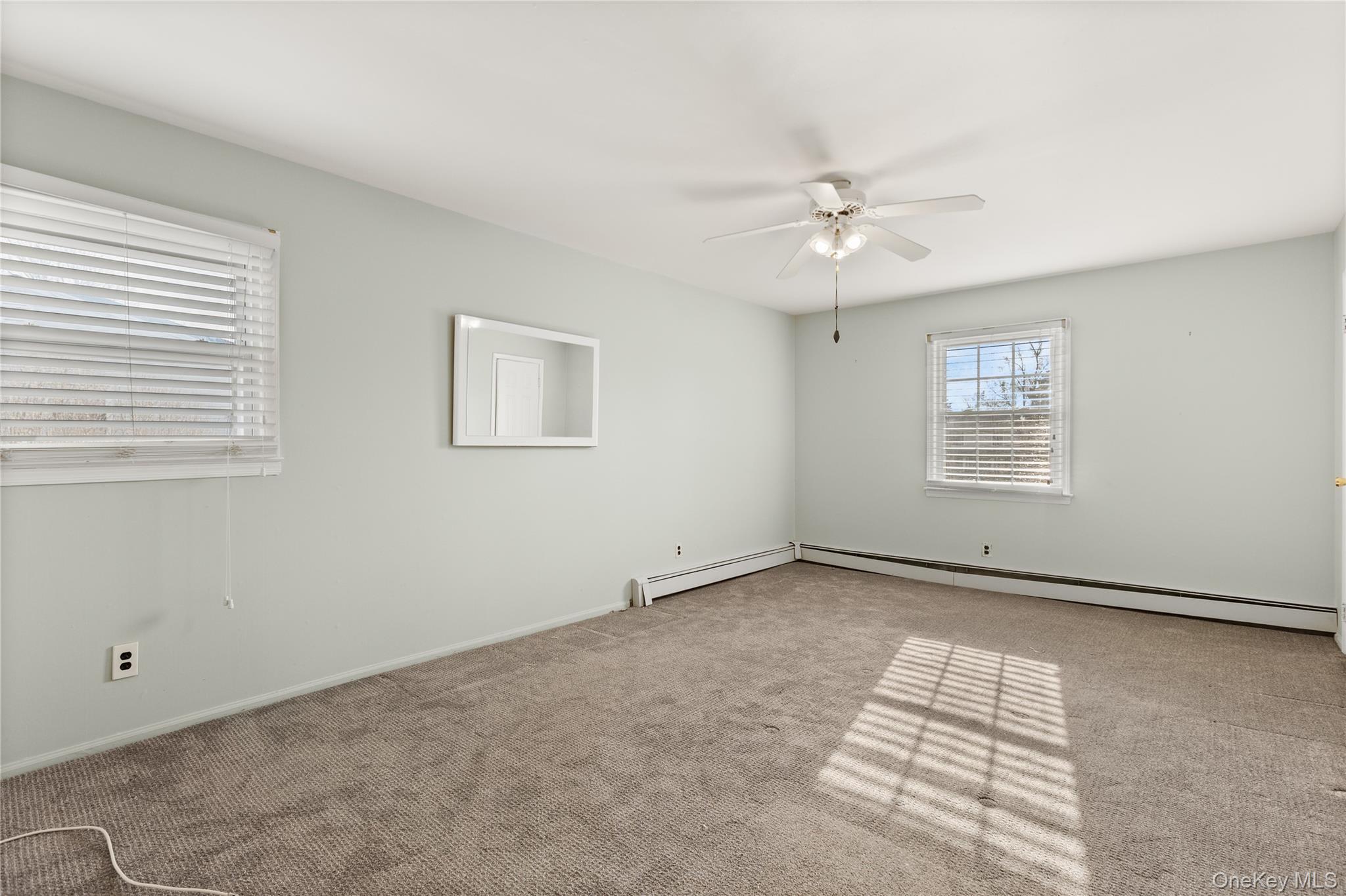 #12 photo, 11 Marlboro Lane, 東長島 East Islip , NY 11730