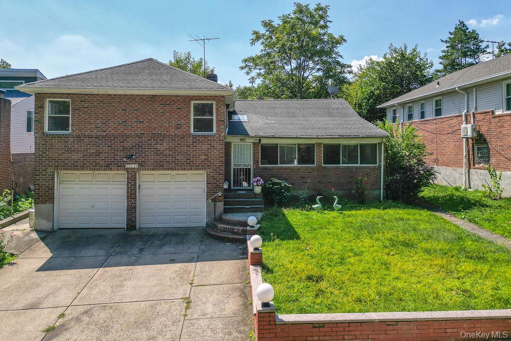 #20 photo, 222-60 Birmington Parkway, Bayside , NY 11364