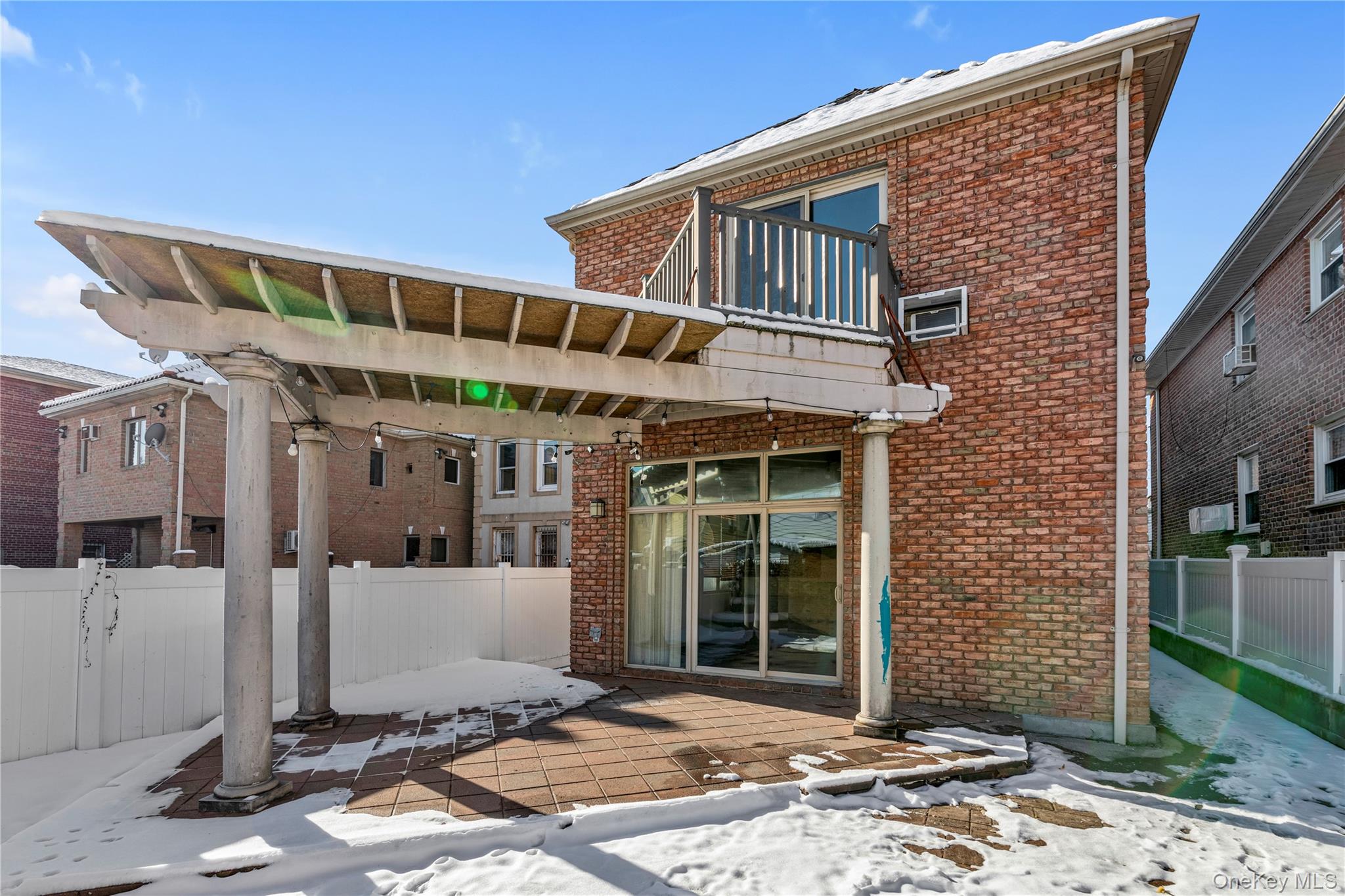 #13 photo, 6123 165th Street, كوينز Fresh Meadows , NY 11365