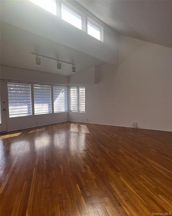 #6 photo, 3 Artesian Way, 东长岛 Saint James , NY 11780