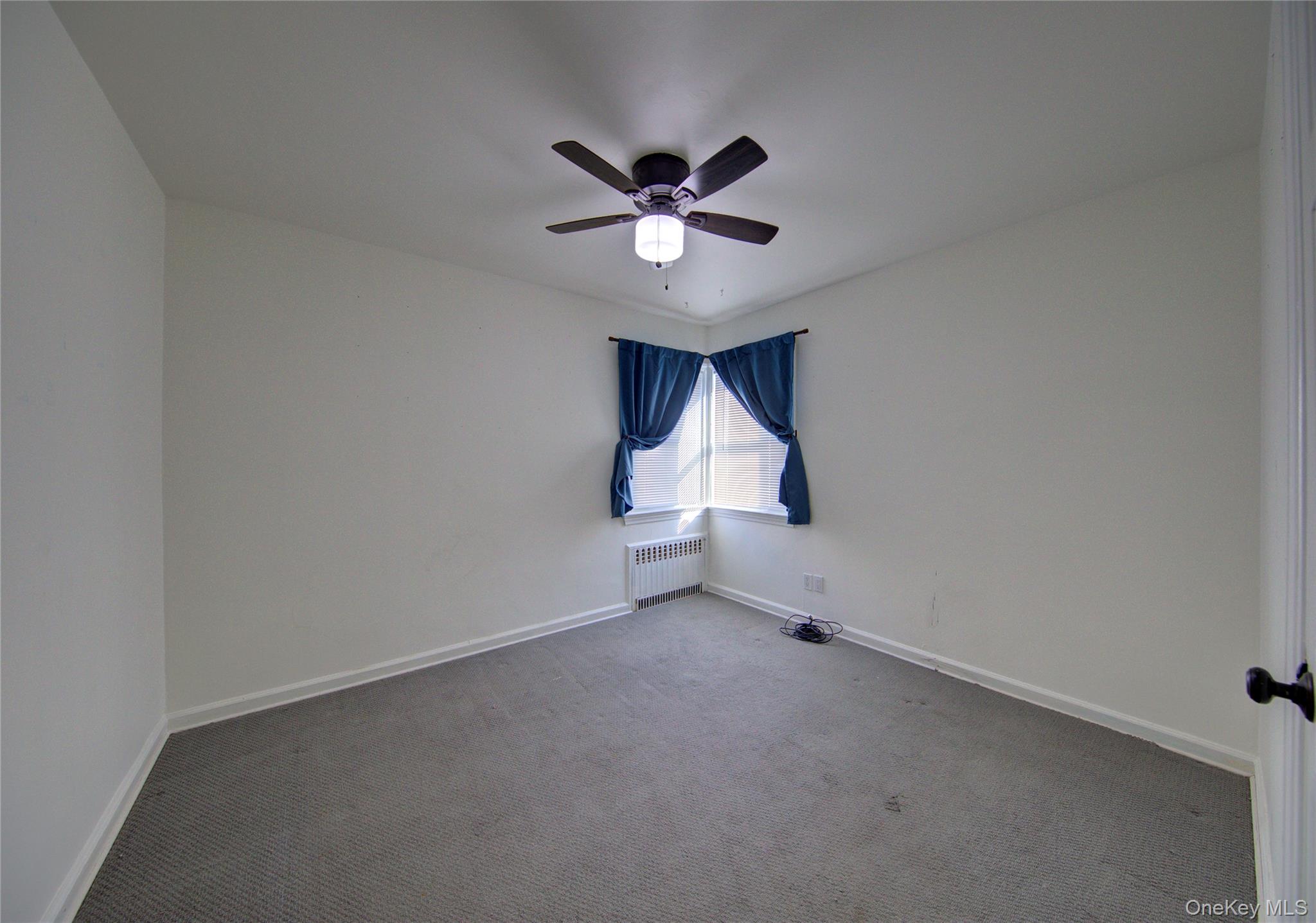 #12 photo, 309 Litchfield Avenue, Elmont , NY 11003