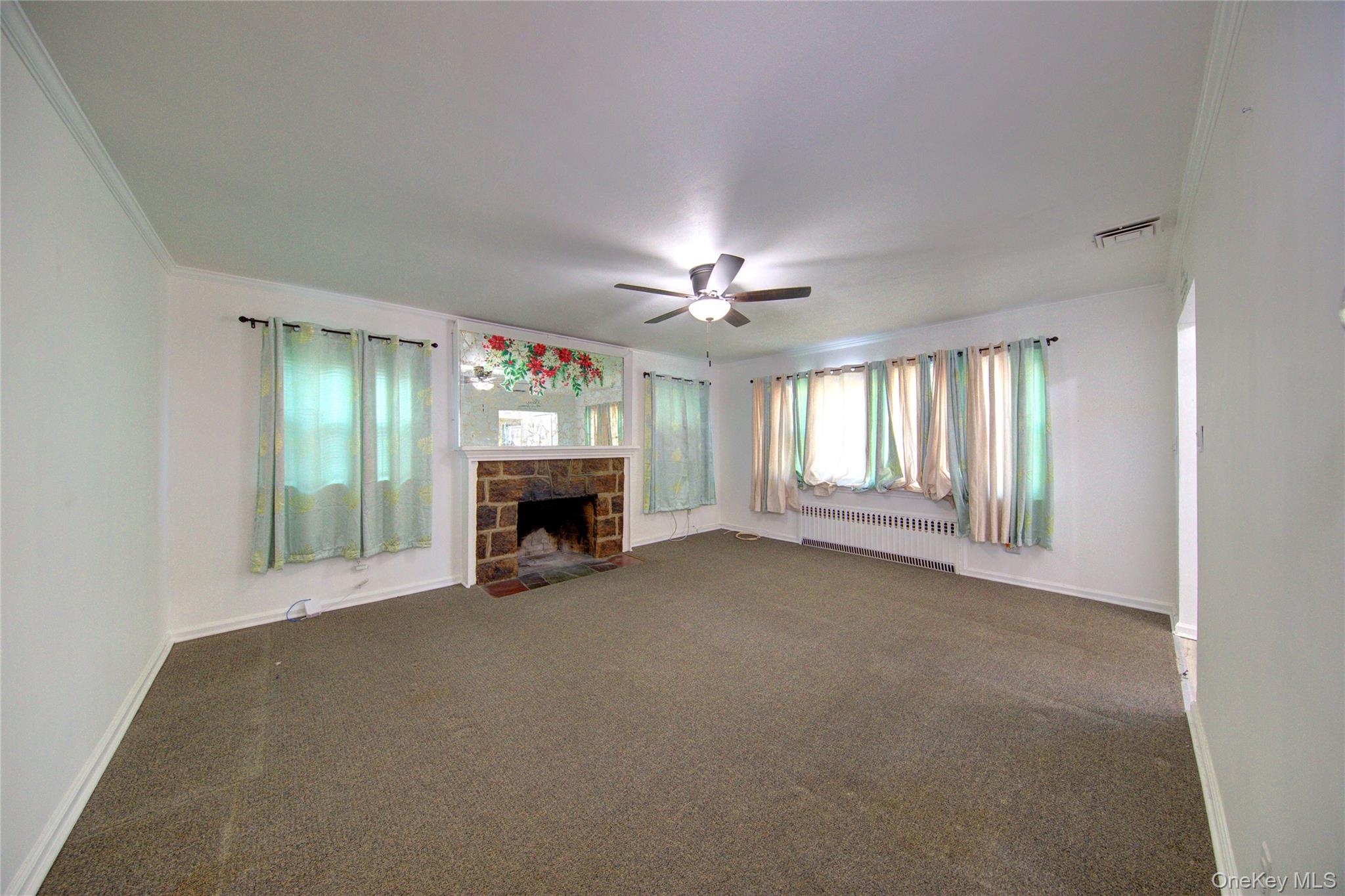 #6 photo, 309 Litchfield Avenue, Elmont , NY 11003