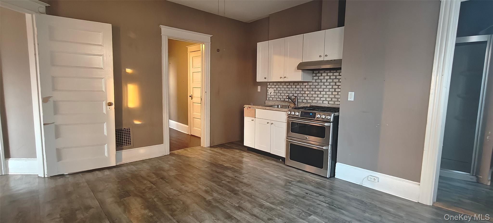 #1 photo, 27 Franklin Street, Poughkeepsie , NY 12601