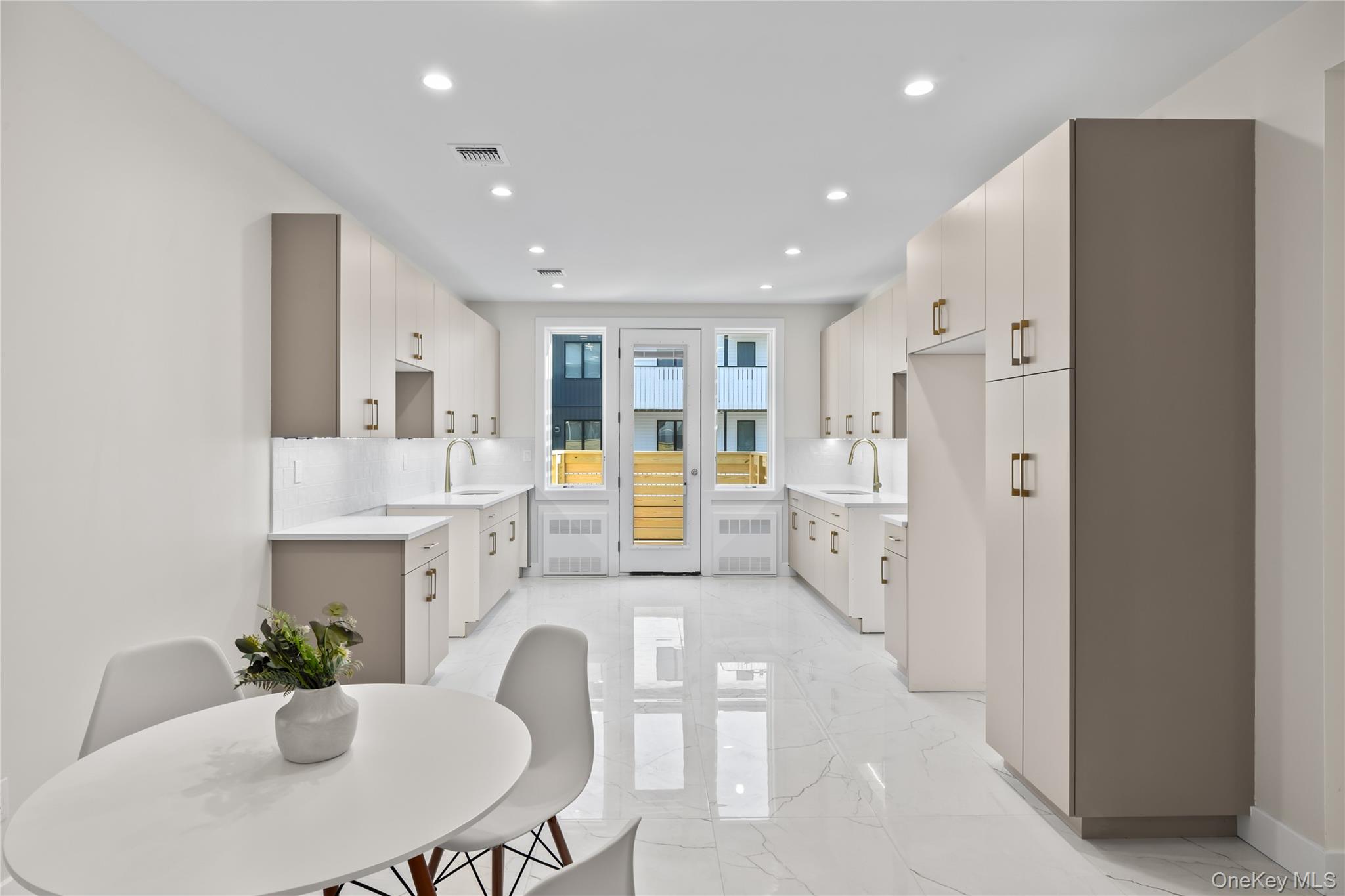 #15 photo, 80 Memorial Park, Spring Valley , NY 10977