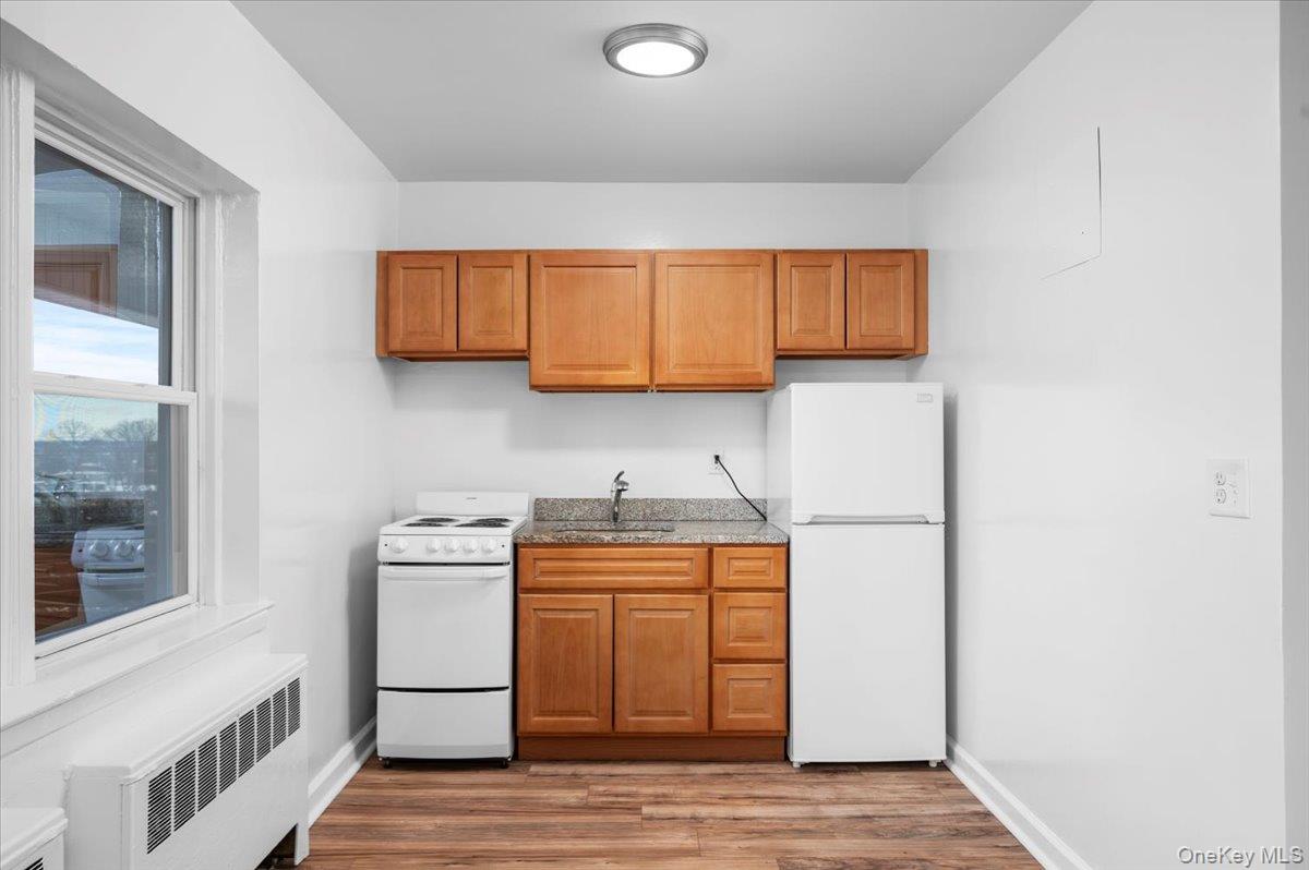 #7 photo, 437 Pelham Road, New Rochelle , NY 10805