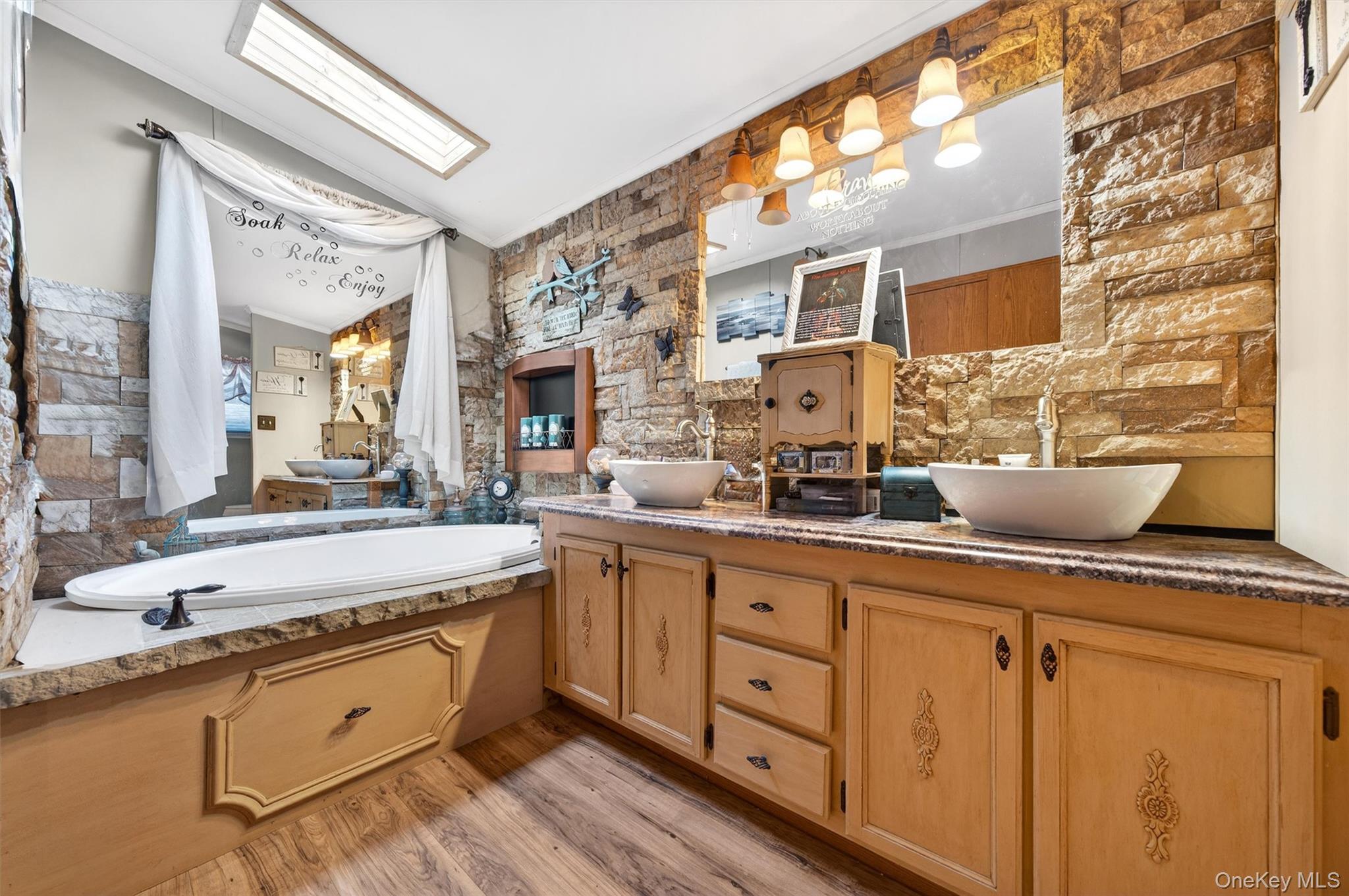 #17 photo, 14 Palm Drive, 紐約州 Bloomingburg , NY 12721