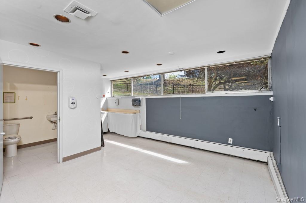 #11 photo, 200 S Broadway, Tarrytown , NY 10591