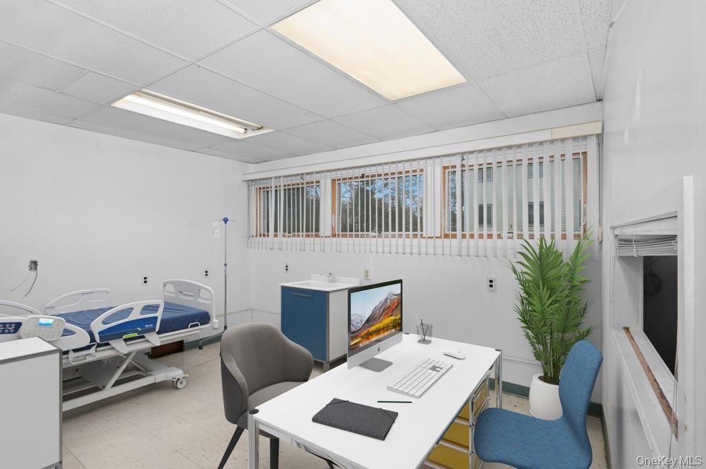 #14 photo, 200 S Broadway, Tarrytown , NY 10591