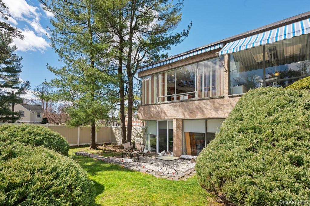 #17 photo, 200 S Broadway, Tarrytown , NY 10591