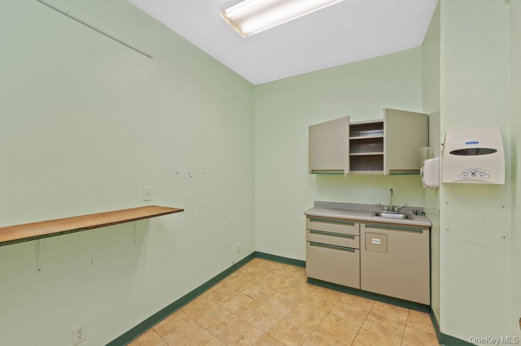 #6 photo, 200 S Broadway, Tarrytown , NY 10591