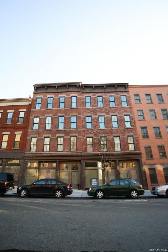 #2 photo, 114 Greenpoint Avenue, ब्रुकलीन Brooklyn , NY 11222