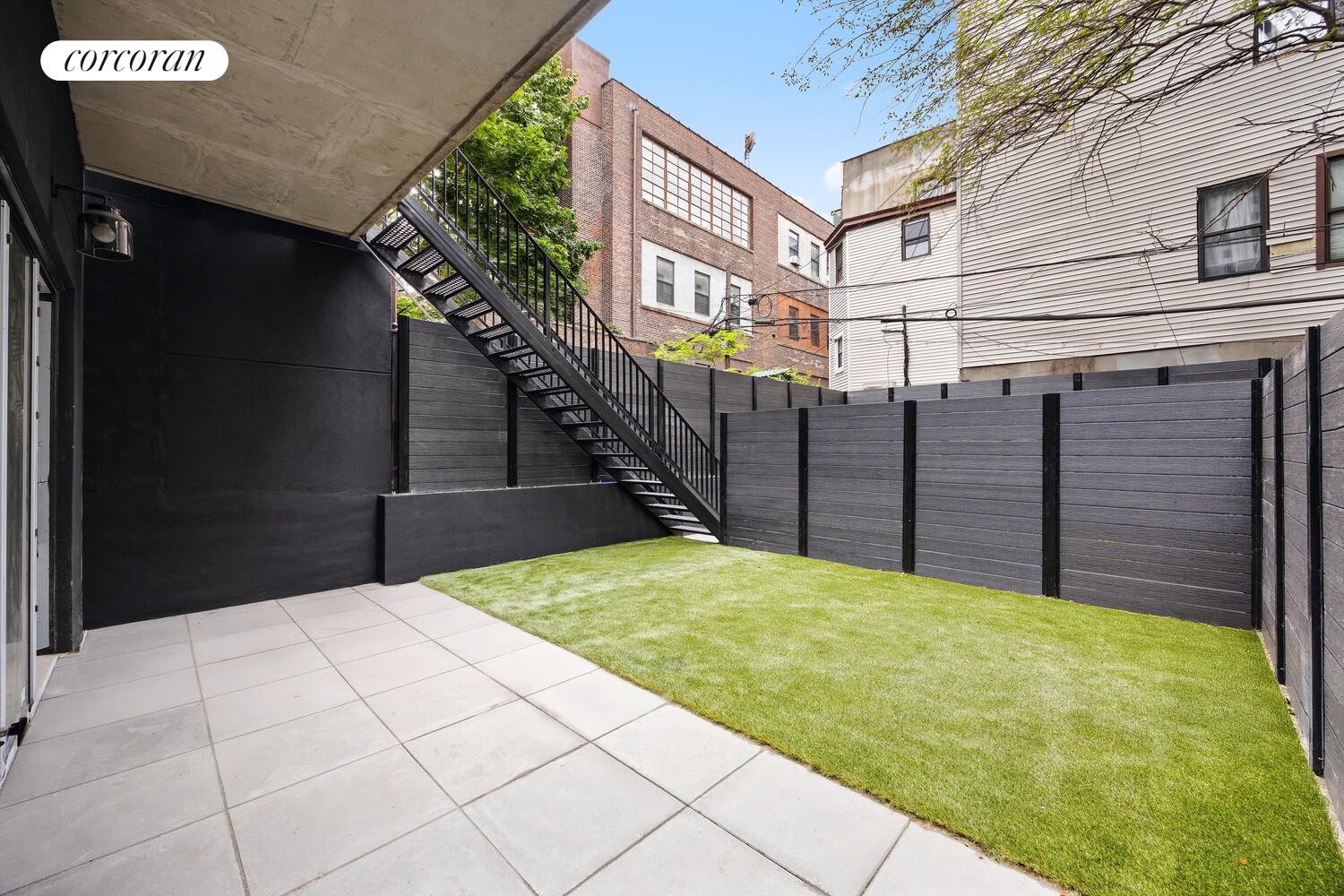 #3 photo, 103 PUTNAM Avenue, Bedford-Stuyvesant , NY 11238