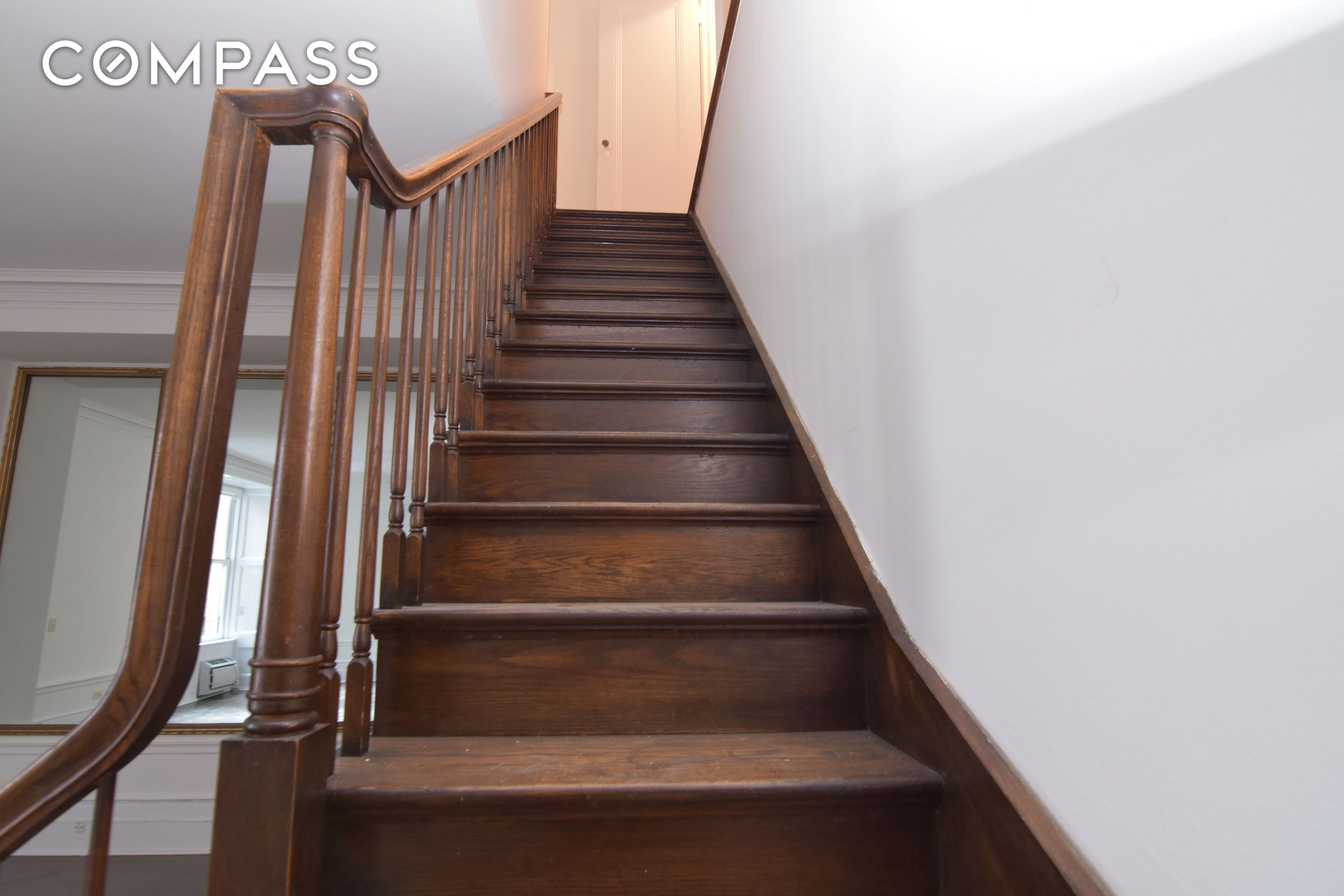 #9 photo, 18 E 67th Street, Lenox Hill , NY 10065