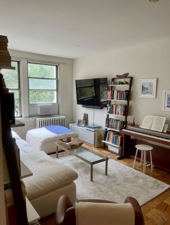 #1 photo, 30 Christopher Street, मैनहटन Greenwich Village , NY 10014