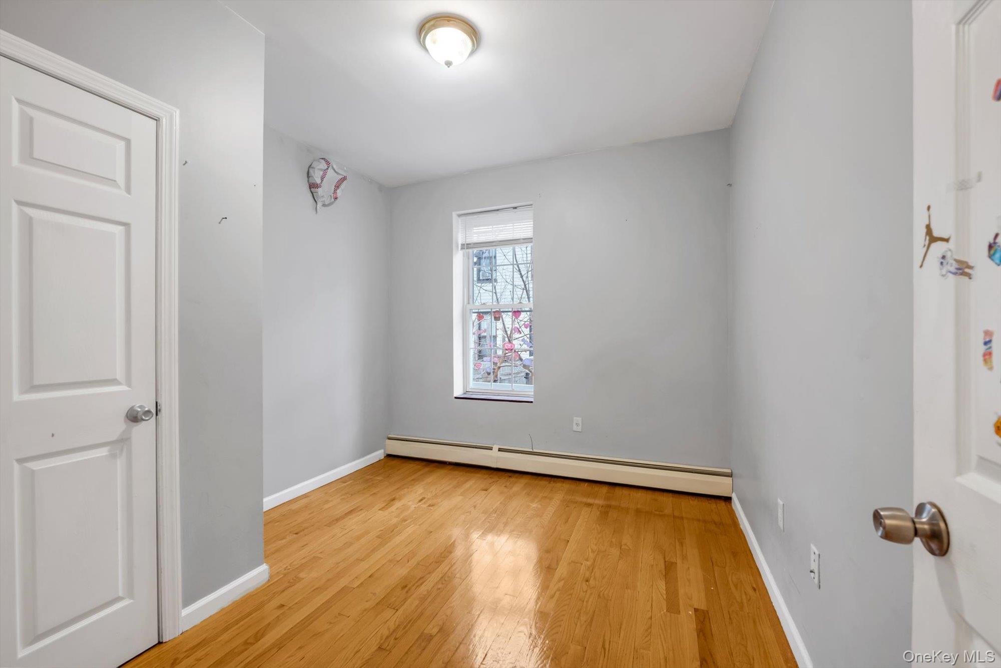 #4 photo, 80 Etna Street, ब्रुकलीन Brooklyn , NY 11208