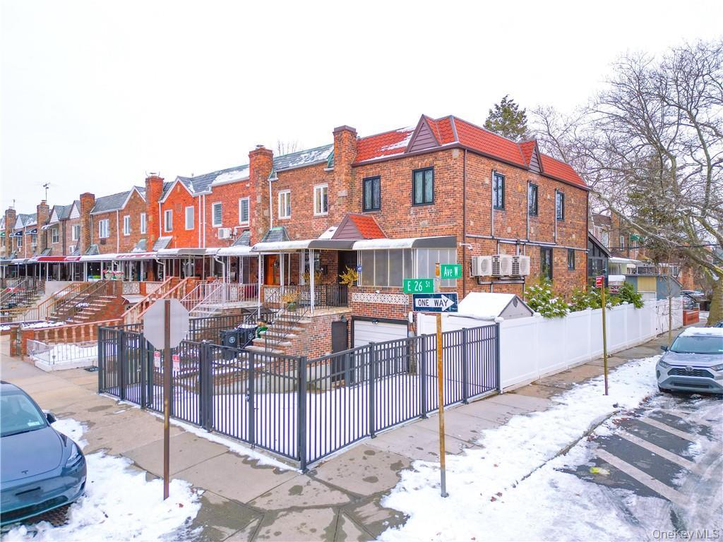 #1 photo, 2295 E 26th Street, 브루클린 Brooklyn , NY 11229