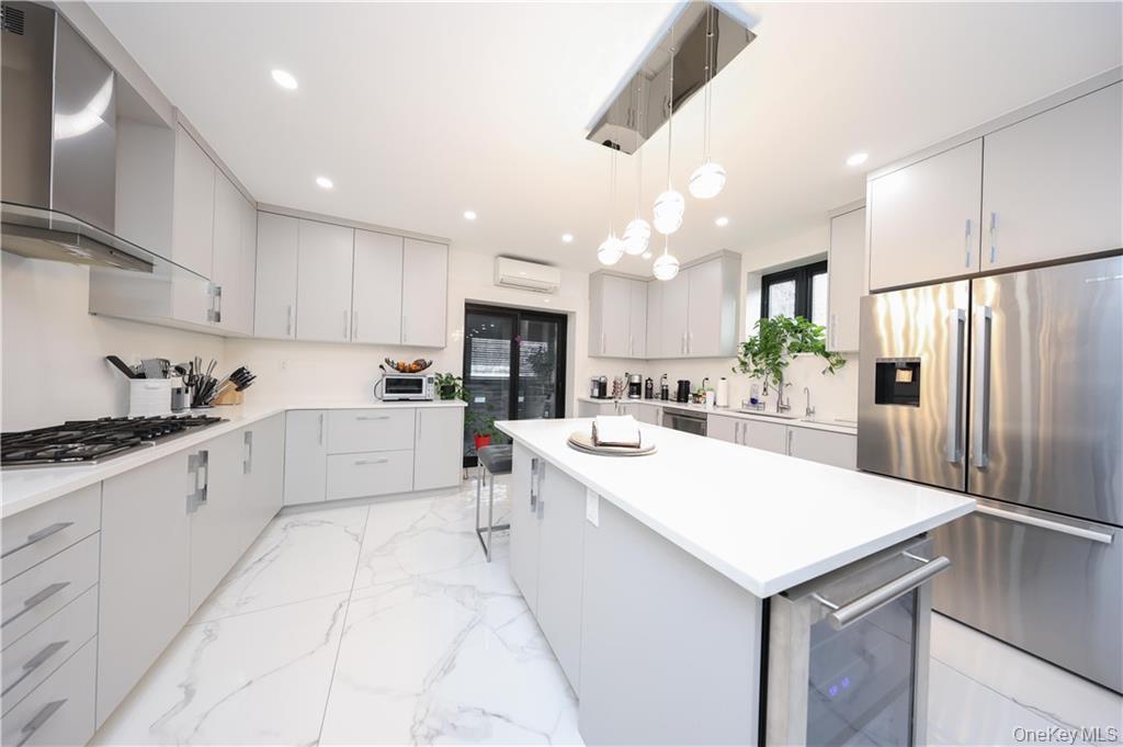 #9 photo, 2295 E 26th Street, 브루클린 Brooklyn , NY 11229