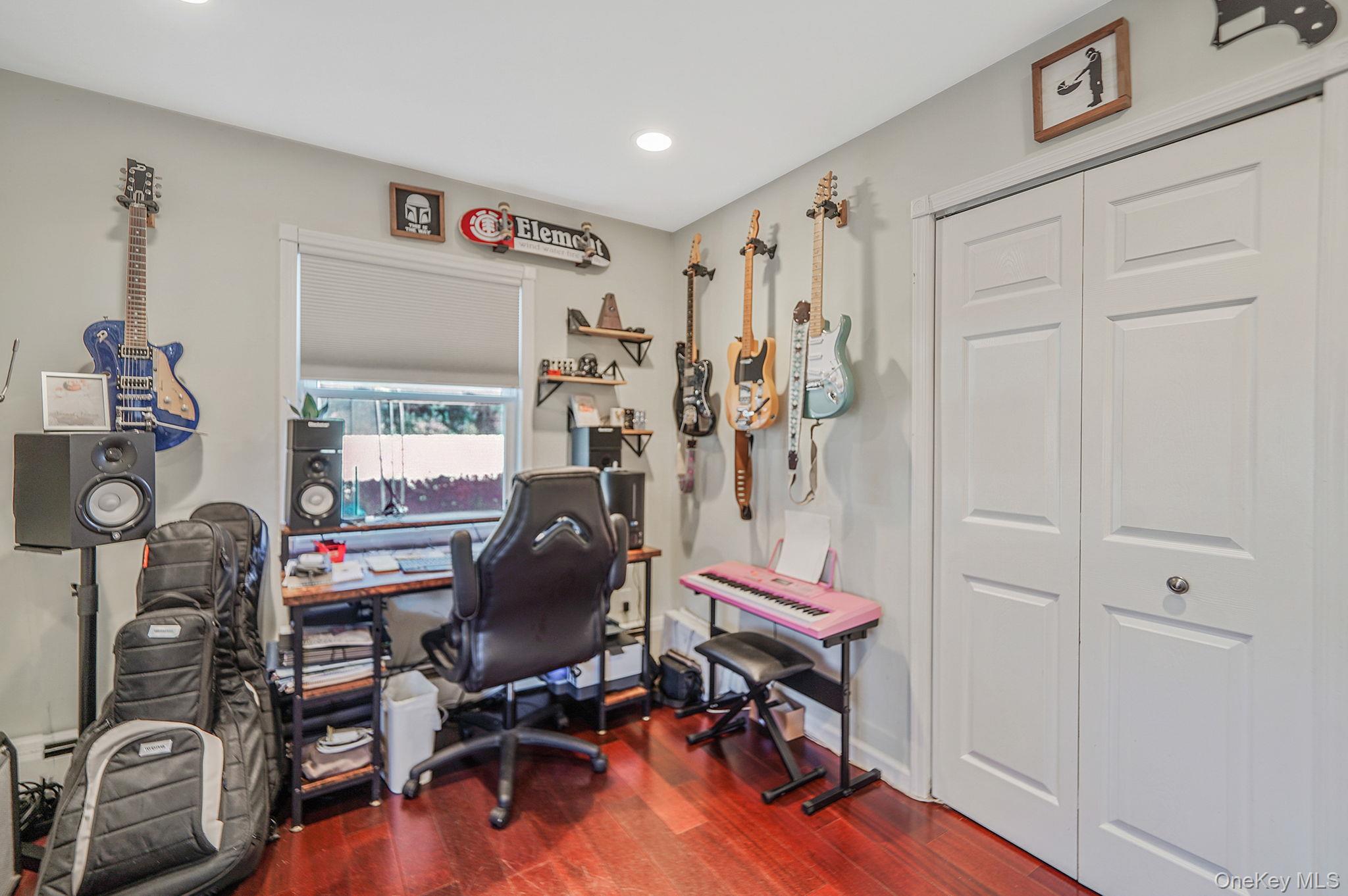 #20 photo, 10 Pickwick Court, সাফোক কাউন্টি Stony Brook , NY 11790