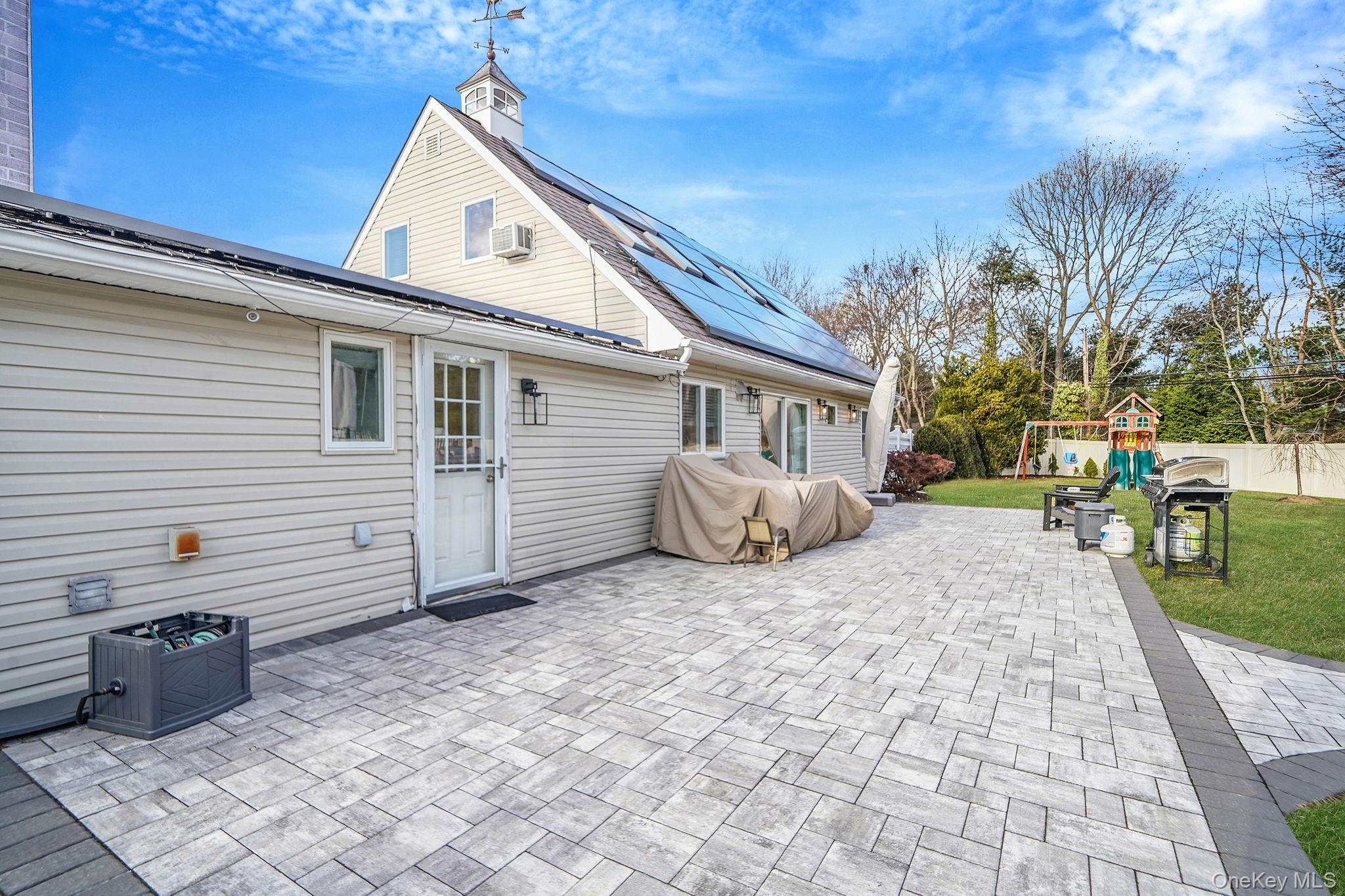 #4 photo, 10 Pickwick Court, সাফোক কাউন্টি Stony Brook , NY 11790