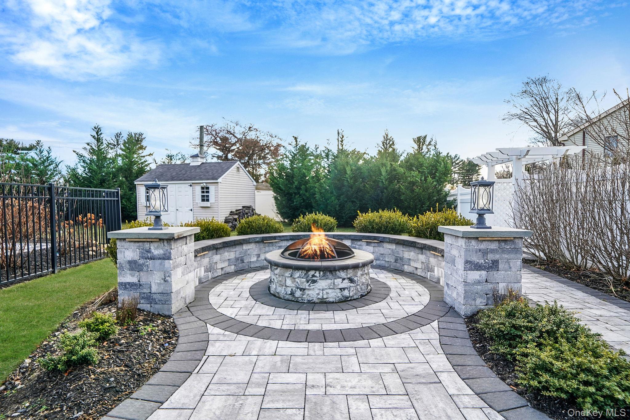 #5 photo, 10 Pickwick Court, সাফোক কাউন্টি Stony Brook , NY 11790