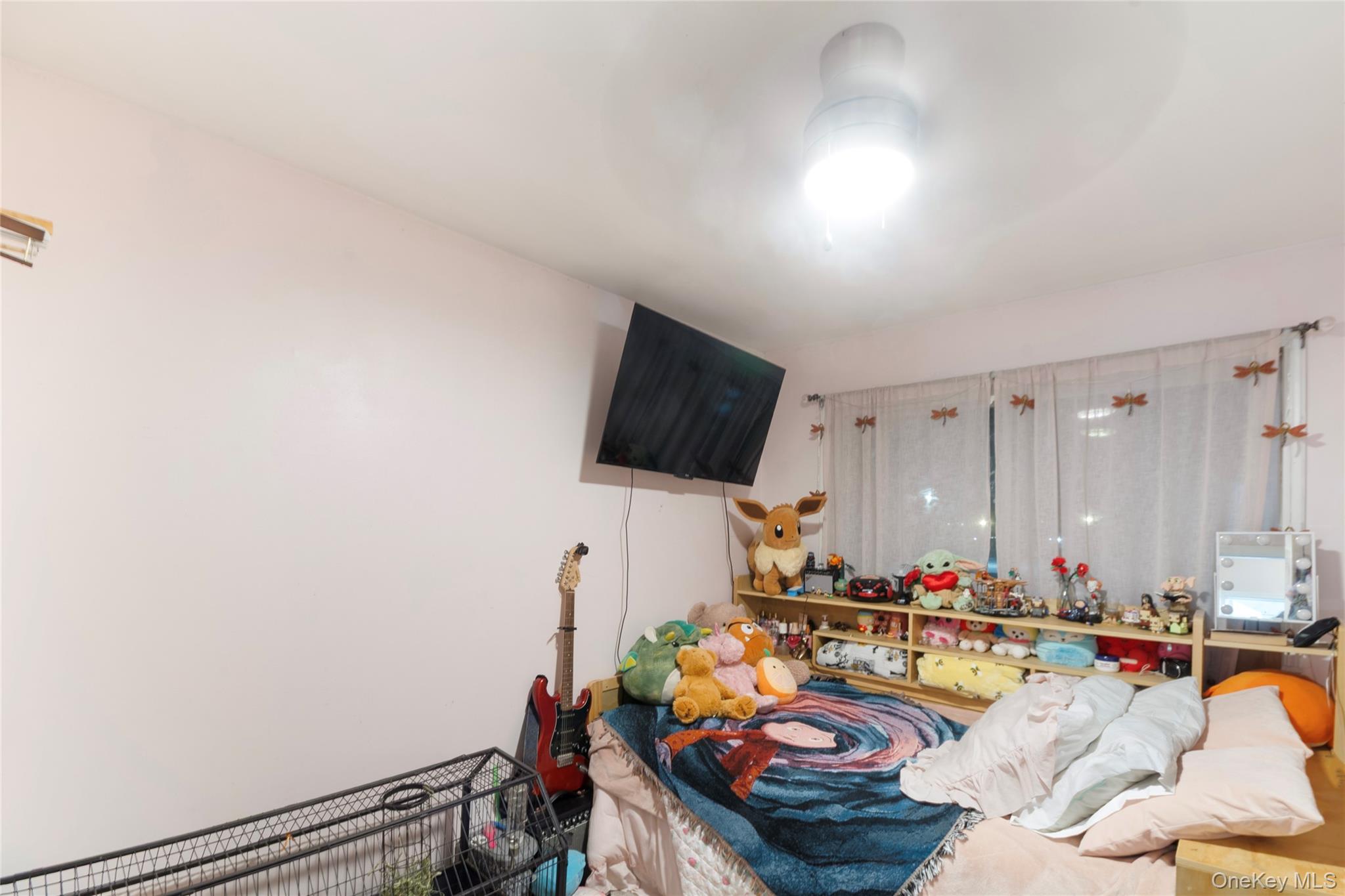 #11 photo, 288 Feller Drive, Central Islip , NY 11722