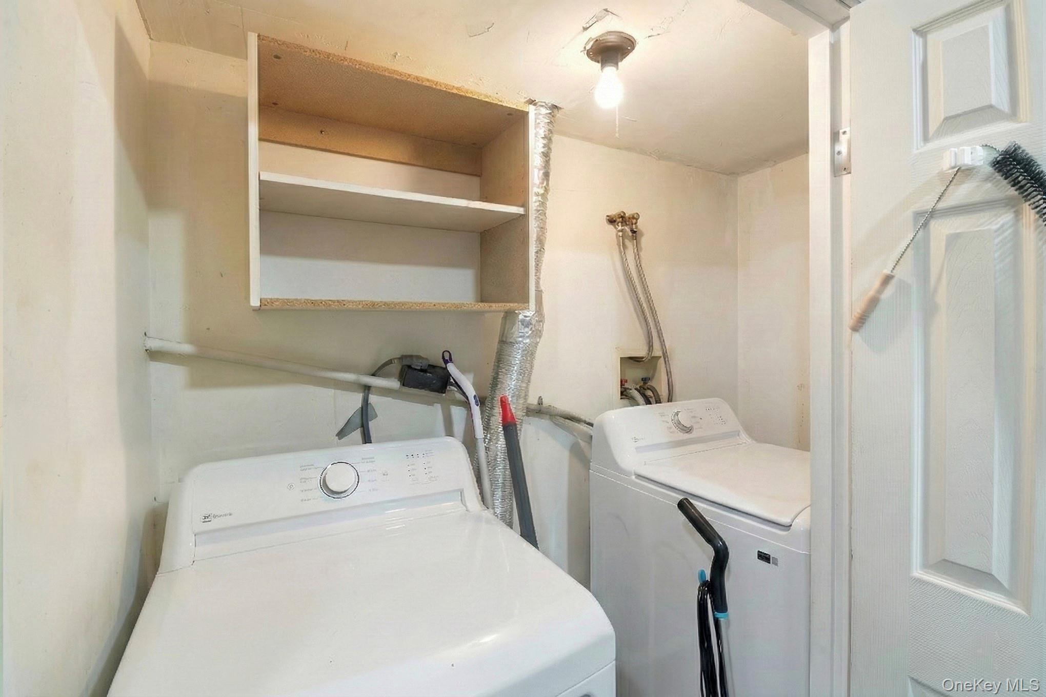 #17 photo, 288 Feller Drive, Central Islip , NY 11722