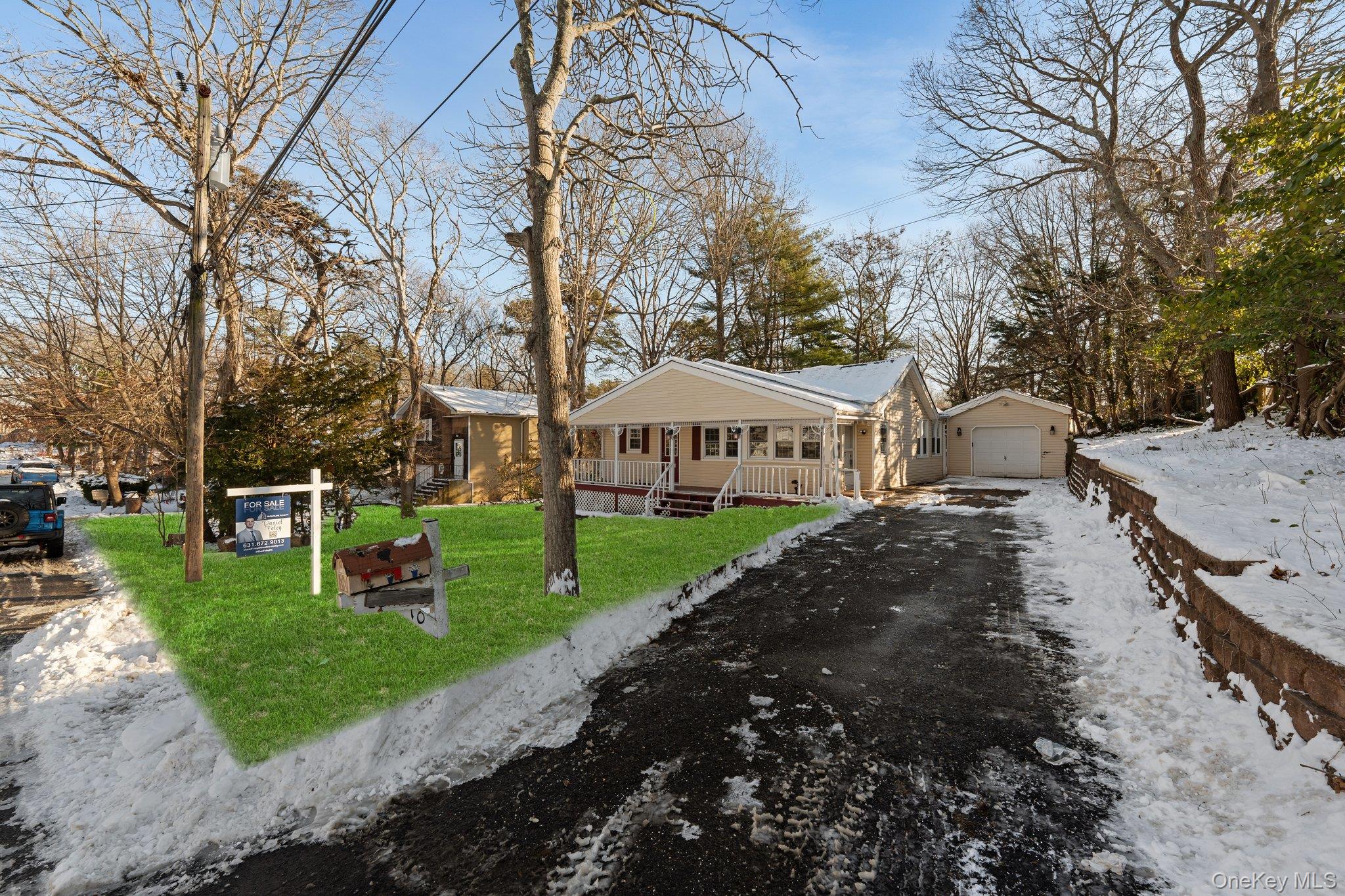 #2 photo, 10 Pinedale Avenue, سوفولك Farmingville , NY 11738