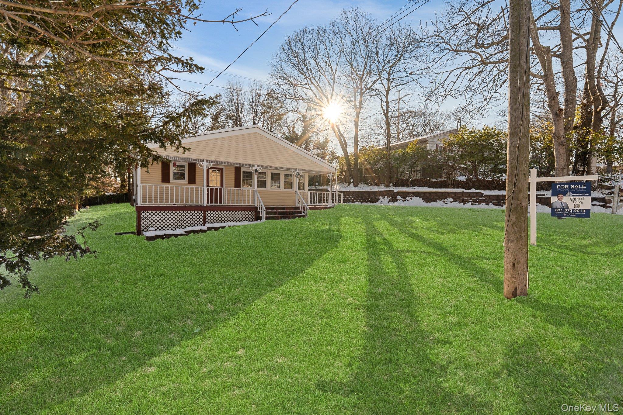 #3 photo, 10 Pinedale Avenue, سوفولك Farmingville , NY 11738