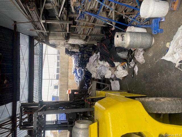 #1 photo, 180-25 Liberty Avenue, जमैका Jamaica , NY 11432