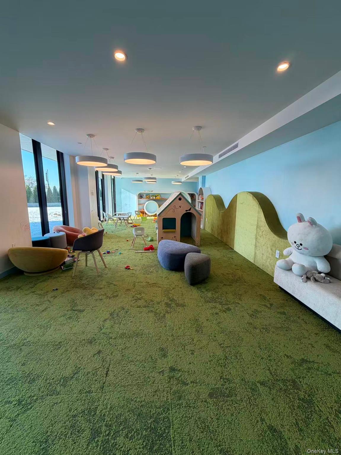 #17 photo, 131-02B 40th Road, कुईंस Flushing , NY 11354