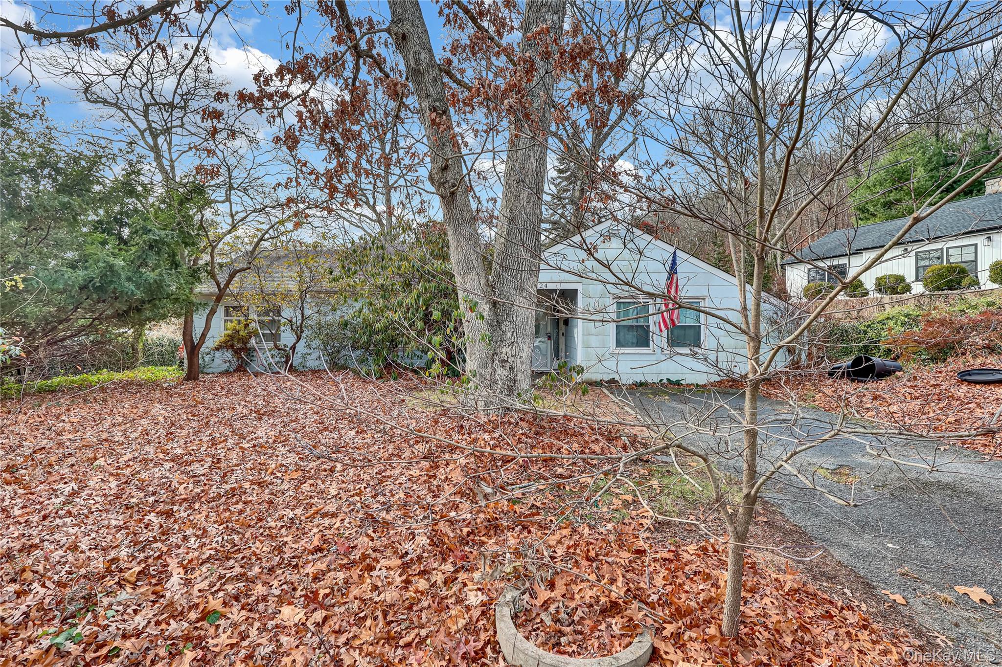 #2 photo, 24 Piermont Court, 東長島 梅尔维尔 Melville , NY 11747