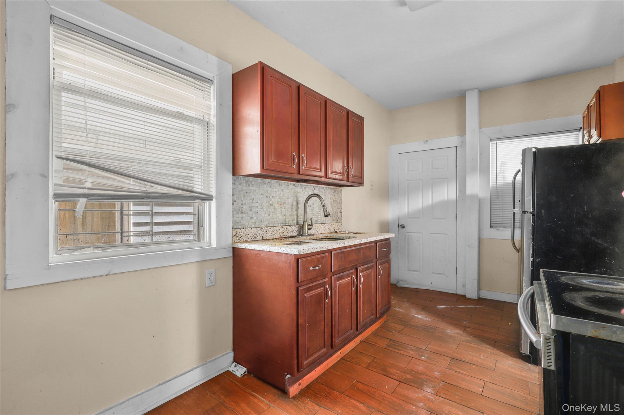 #7 photo, 112 S 7th Avenue, Mount Vernon , NY 10550