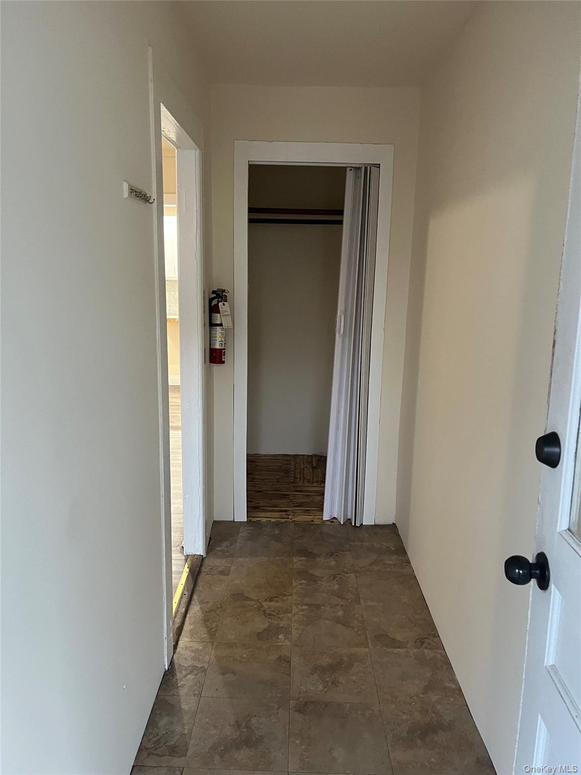 #3 photo, 26 26 FRANKLINDALE Avenue, 뉴욕주 Wappingers Falls , NY 12590