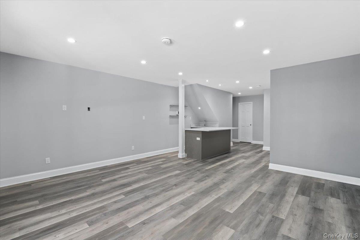 #16 photo, 51 Hemlock Circle, Peekskill , NY 10566