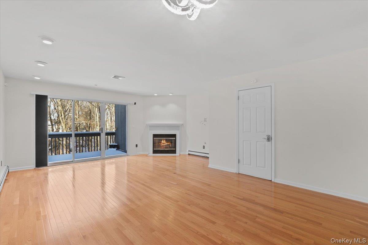 #9 photo, 51 Hemlock Circle, Peekskill , NY 10566