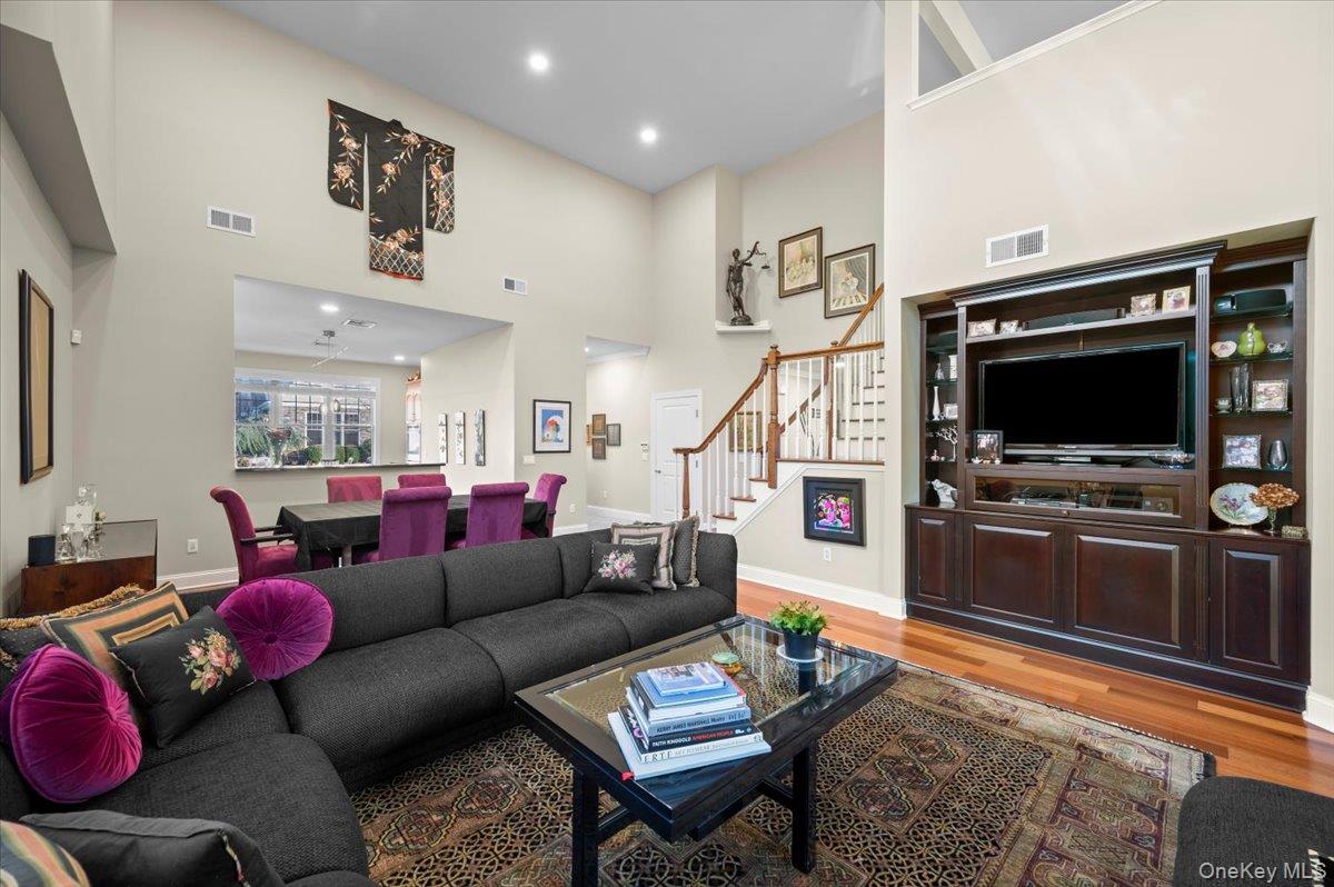 #6 photo, 2279 Dalton Drive, Cortlandt Manor , NY 10567