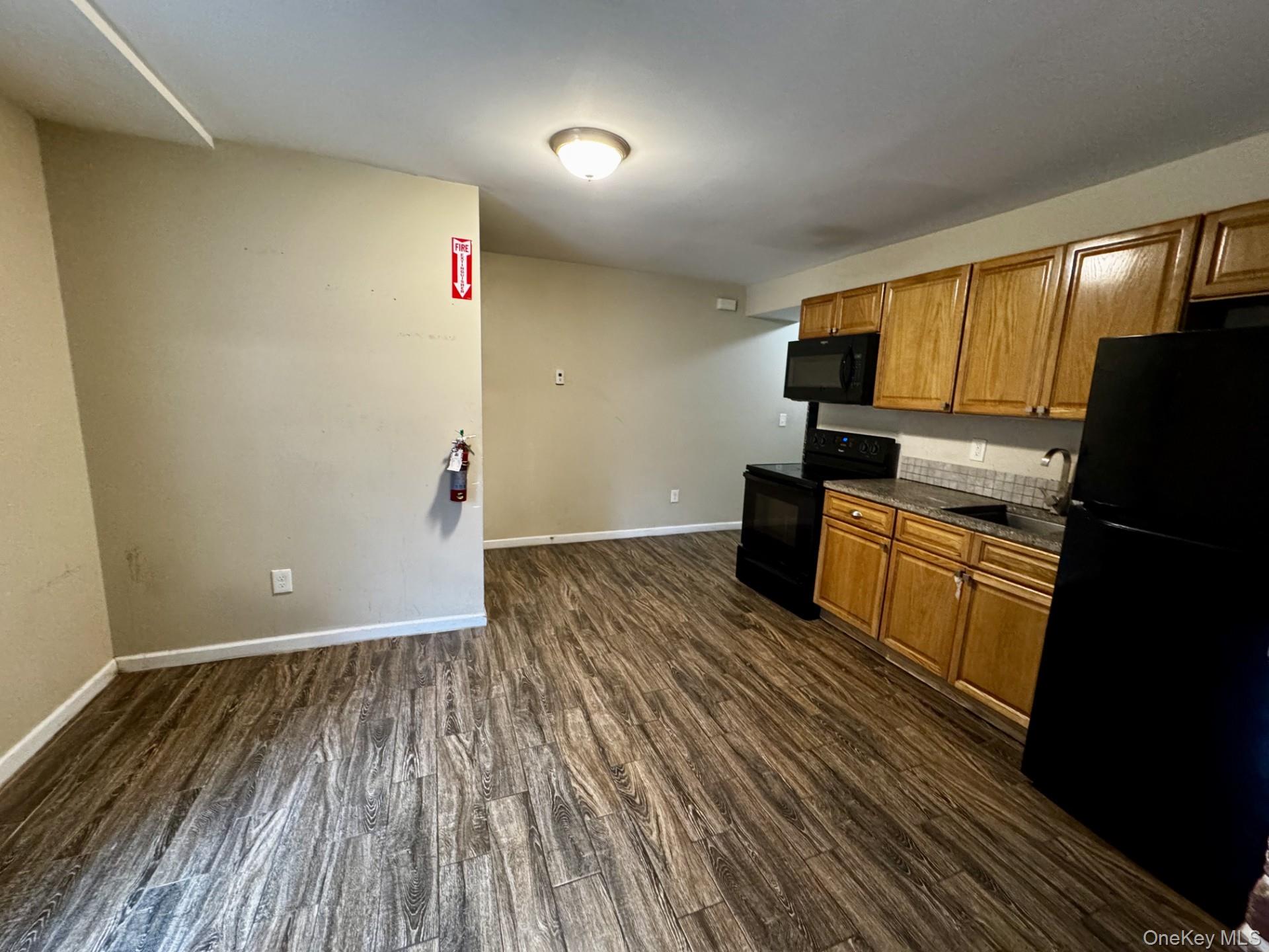 #3 photo, 9 S Clinton Street, Poughkeepsie , NY 12601