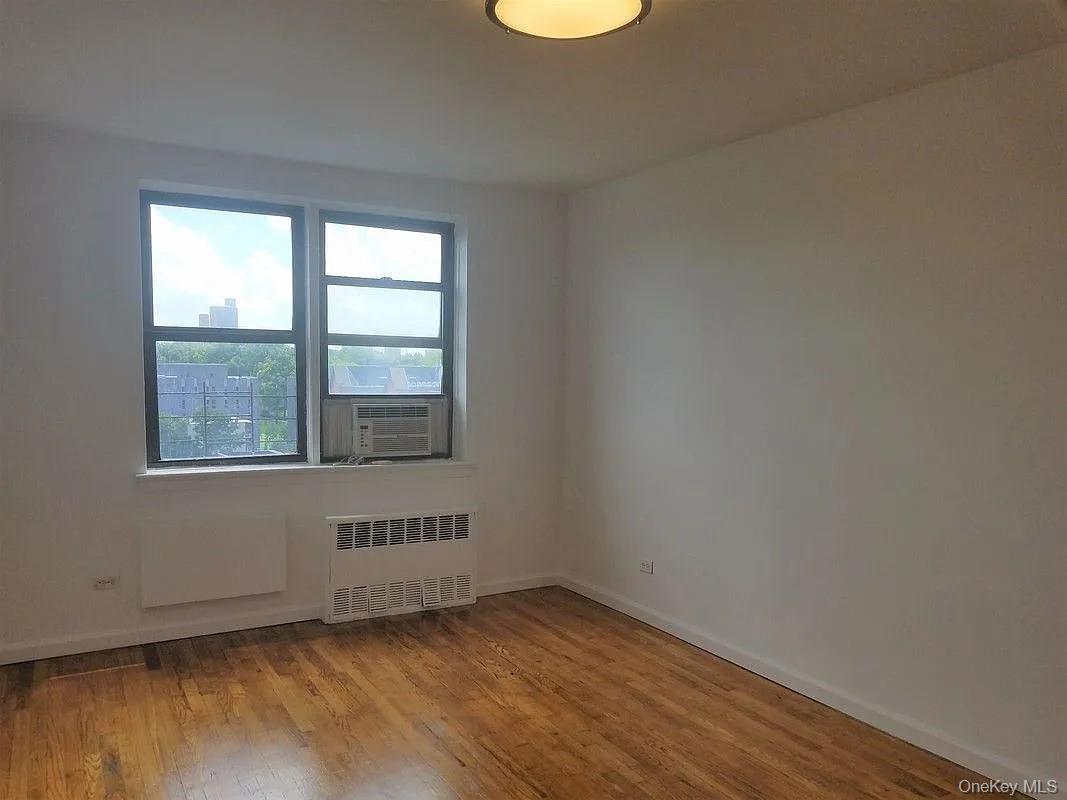 #10 photo, 2640 Marion Avenue, הברונקס Bronx , NY 10458