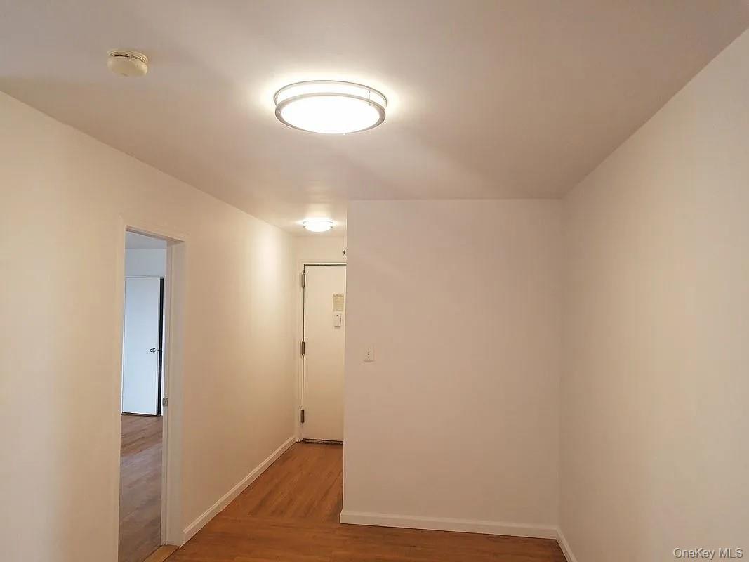 #7 photo, 2640 Marion Avenue, הברונקס Bronx , NY 10458