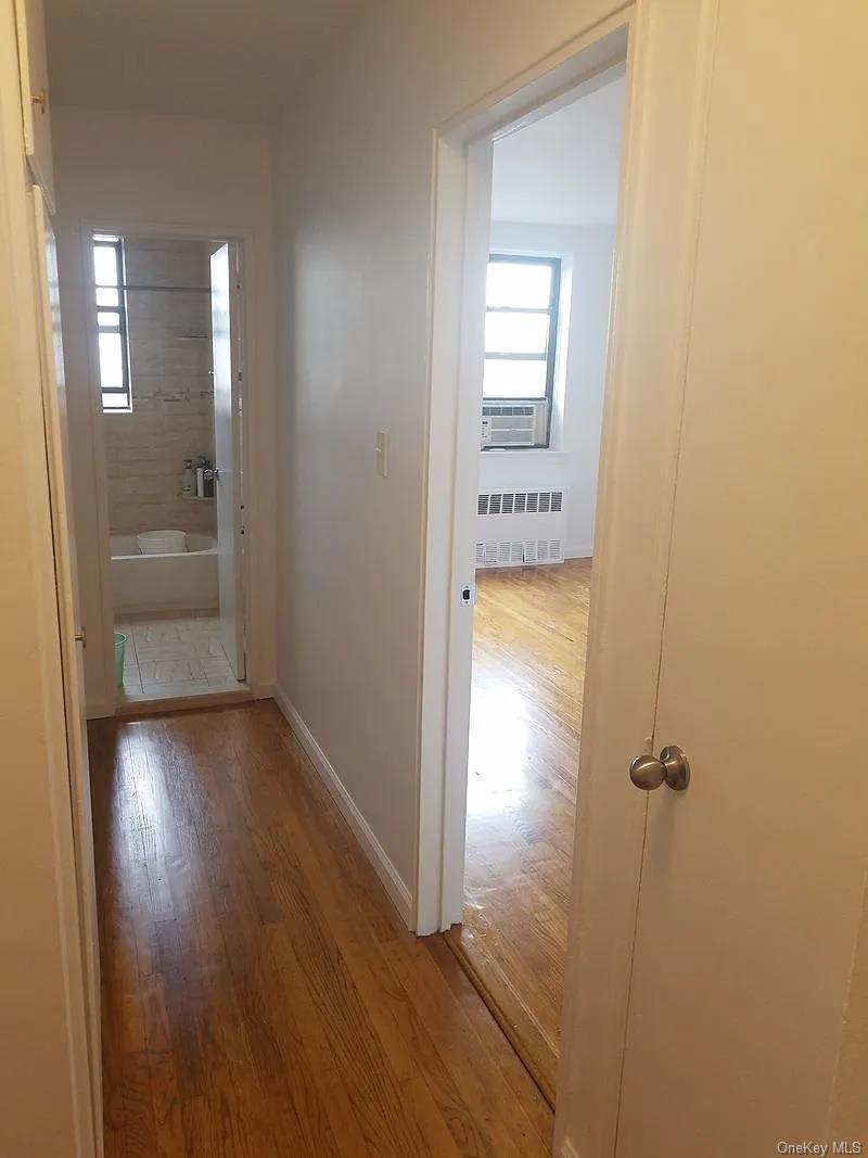 #9 photo, 2640 Marion Avenue, הברונקס Bronx , NY 10458