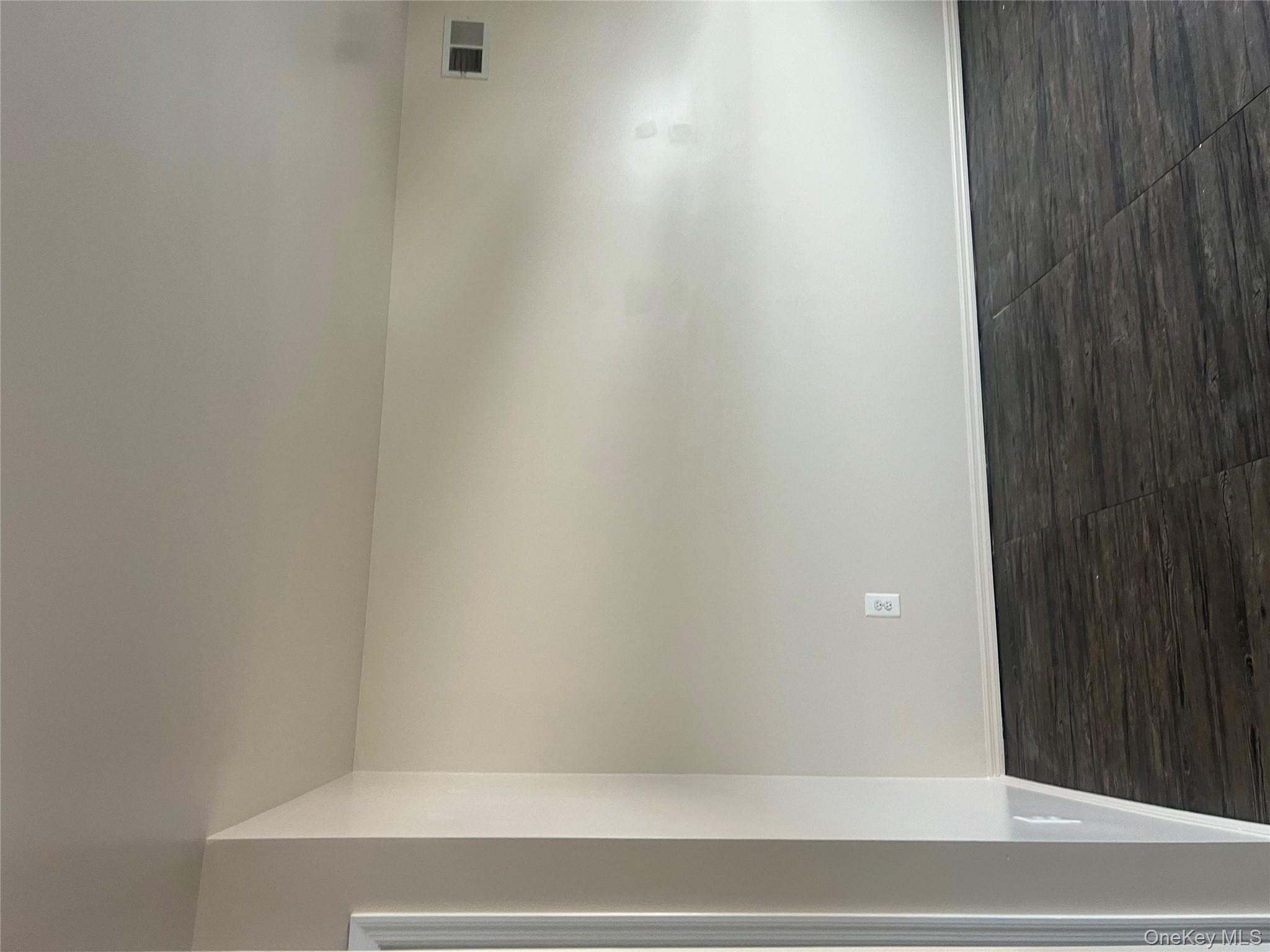 #5 photo, 219 Surf Drive, Bronx , NY 10473