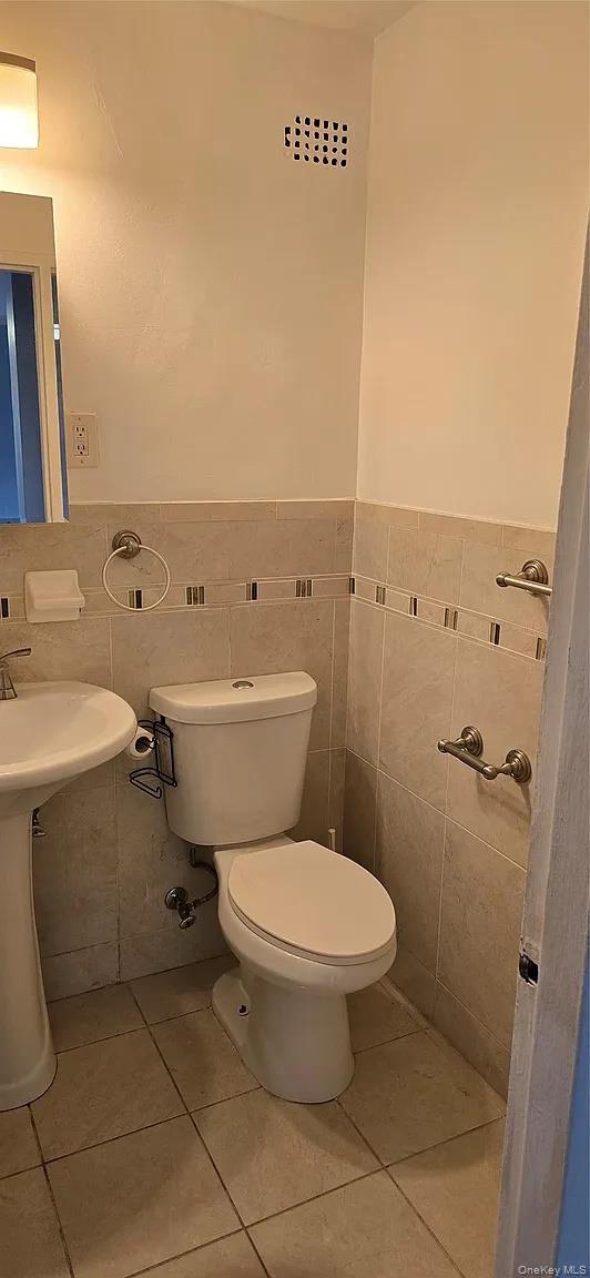 #1 photo, 3410 De Reimer Avenue, 布朗士 Bronx , NY 10475