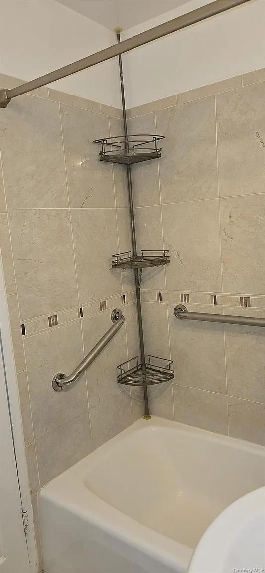 #3 photo, 3410 De Reimer Avenue, 布朗士 Bronx , NY 10475