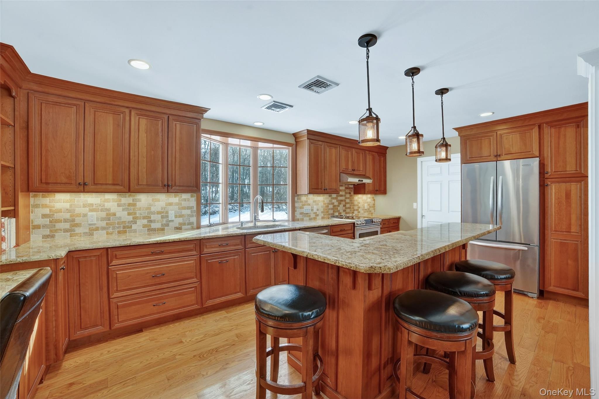 #11 photo, 423 Rutledge Drive, Yorktown Heights , NY 10598