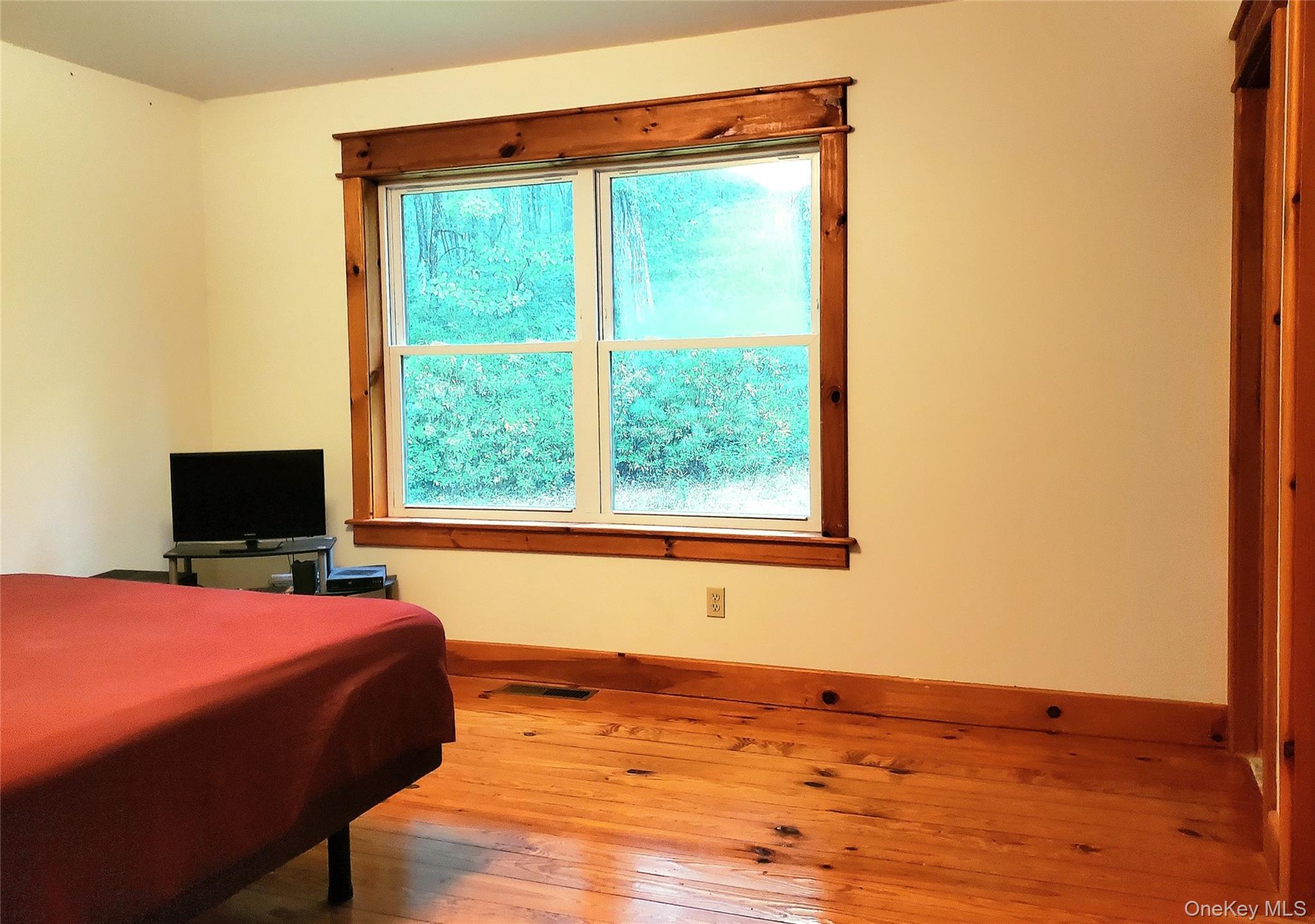 #14 photo, 76 Wynkoop Drive, Kerhonkson , NY 12446