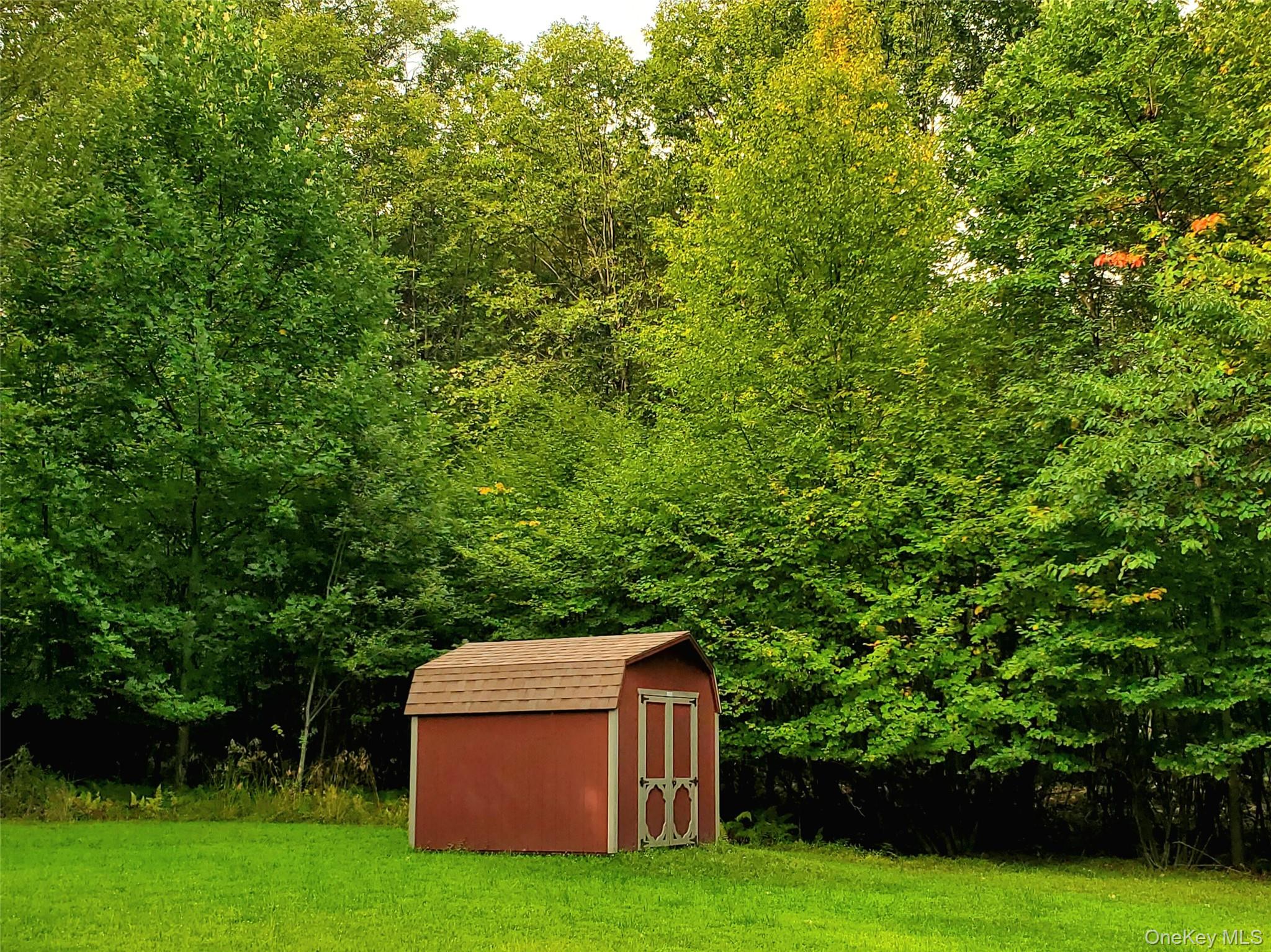 #19 photo, 76 Wynkoop Drive, Kerhonkson , NY 12446